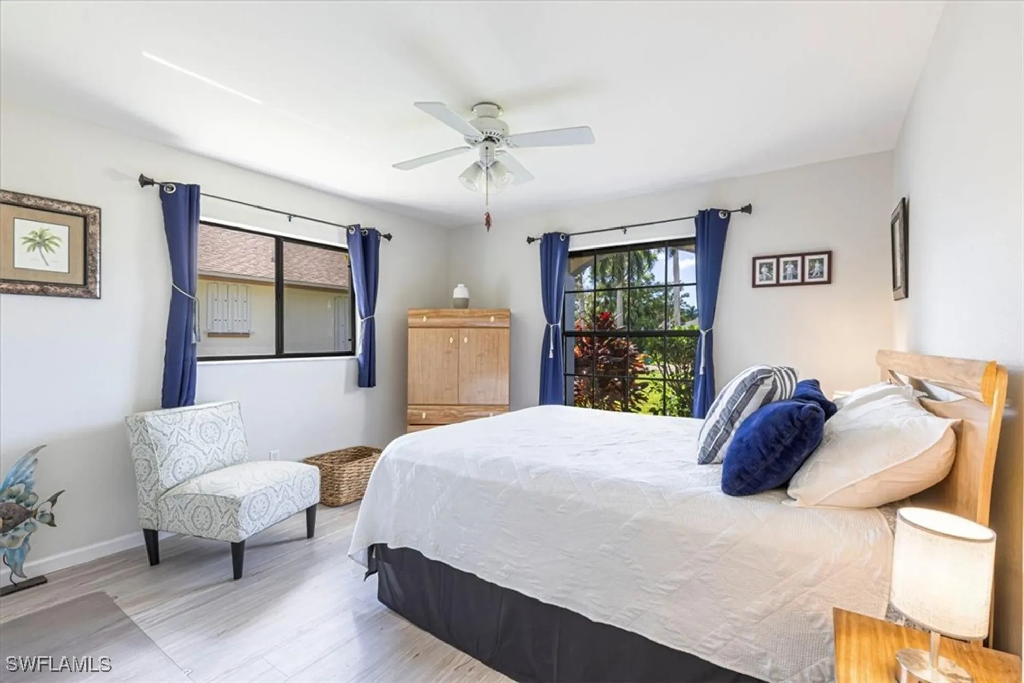 Property Slideshow image 14 of 25 | 124 versailles cir, Naples, FL, 34112