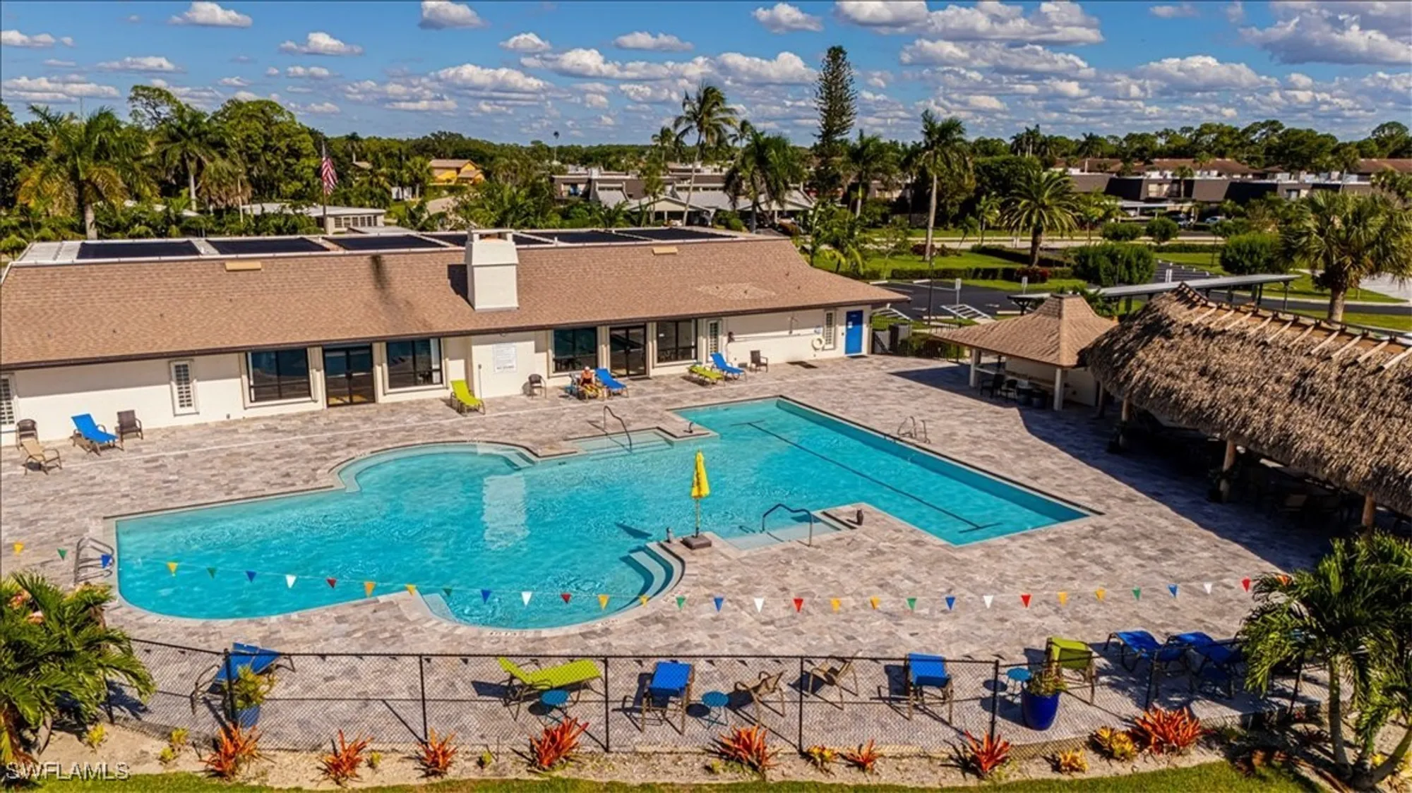 Property Slideshow image 20 of 25 | 124 versailles cir, Naples, FL, 34112