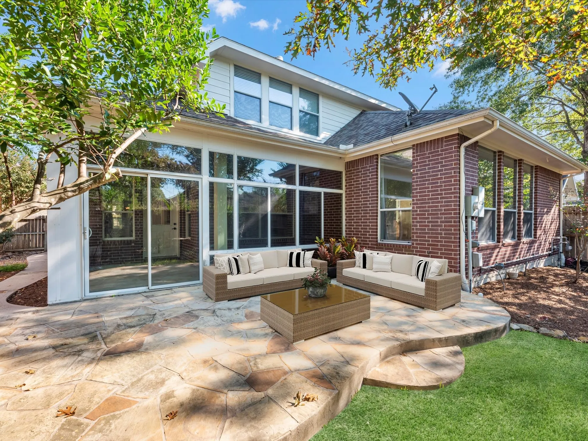 Property Slideshow image 32 of 41 | 31 tarrytown way, Conroe, TX, 77384