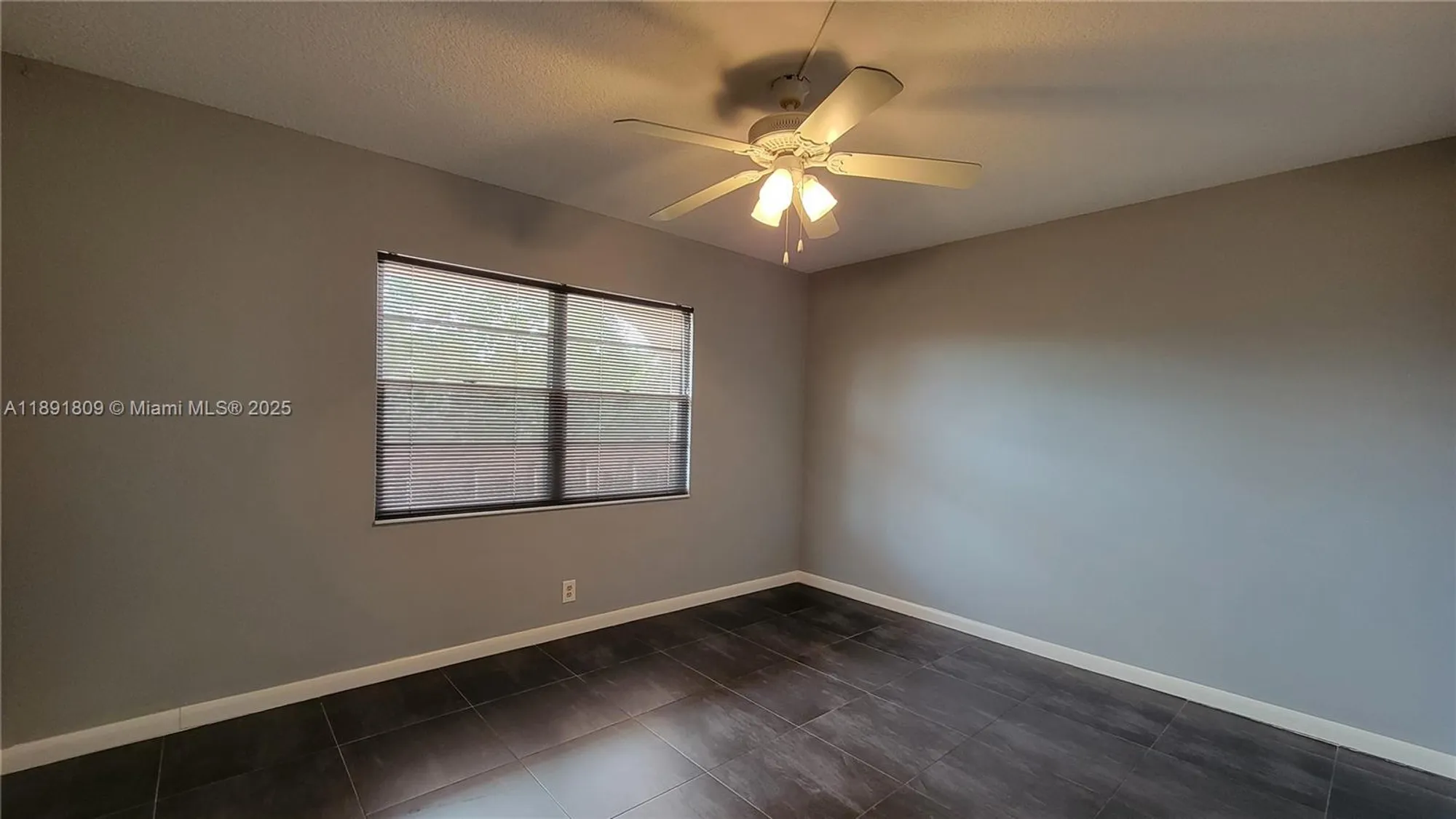 Property Slideshow image 18 of 52 | 2003 granada dr apt e4, Coconut Creek, FL, 33066