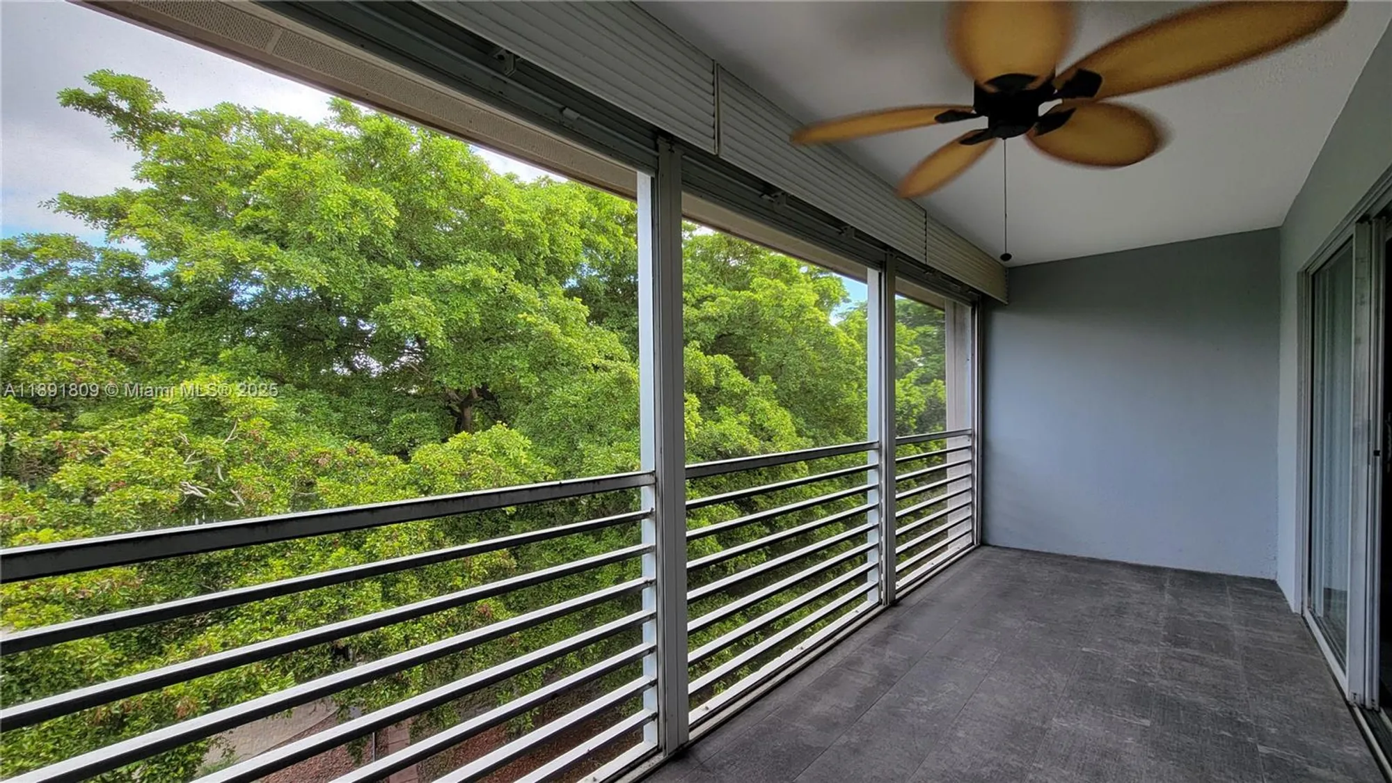 Property Slideshow image 11 of 52 | 2003 granada dr apt e4, Coconut Creek, FL, 33066