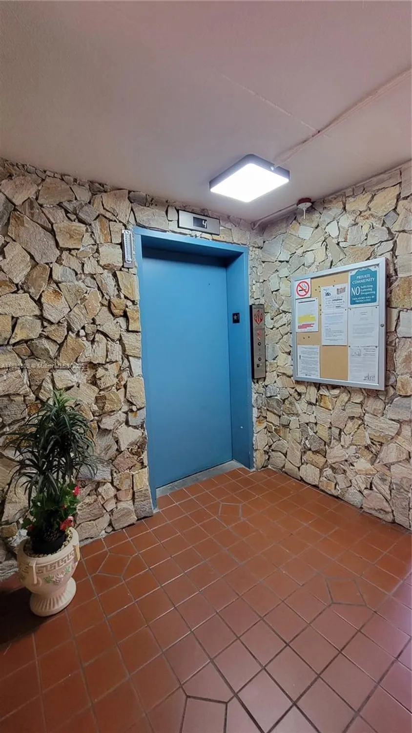 Property Slideshow image 24 of 52 | 2003 granada dr apt e4, Coconut Creek, FL, 33066