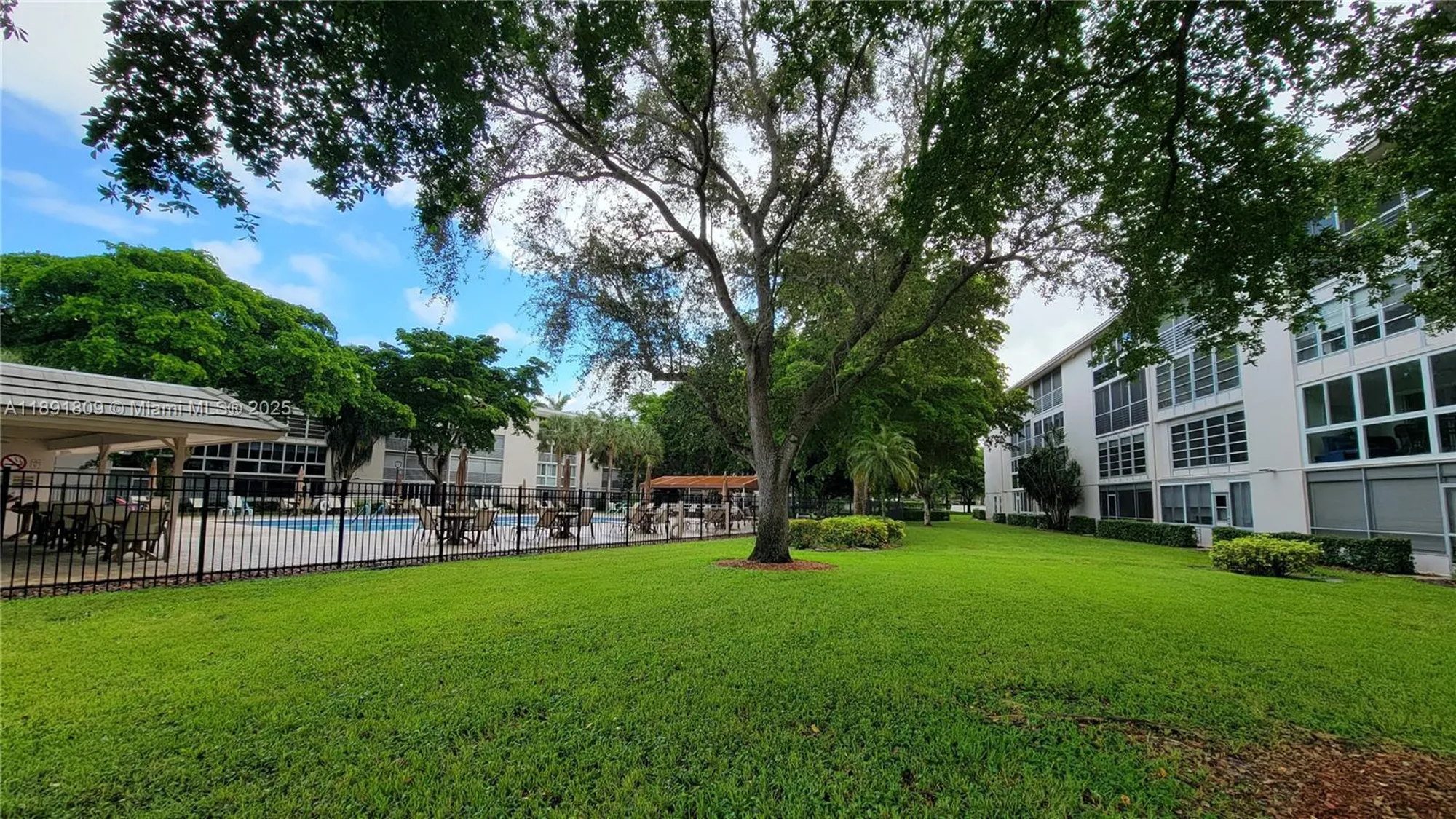 Property Slideshow image 32 of 52 | 2003 granada dr apt e4, Coconut Creek, FL, 33066