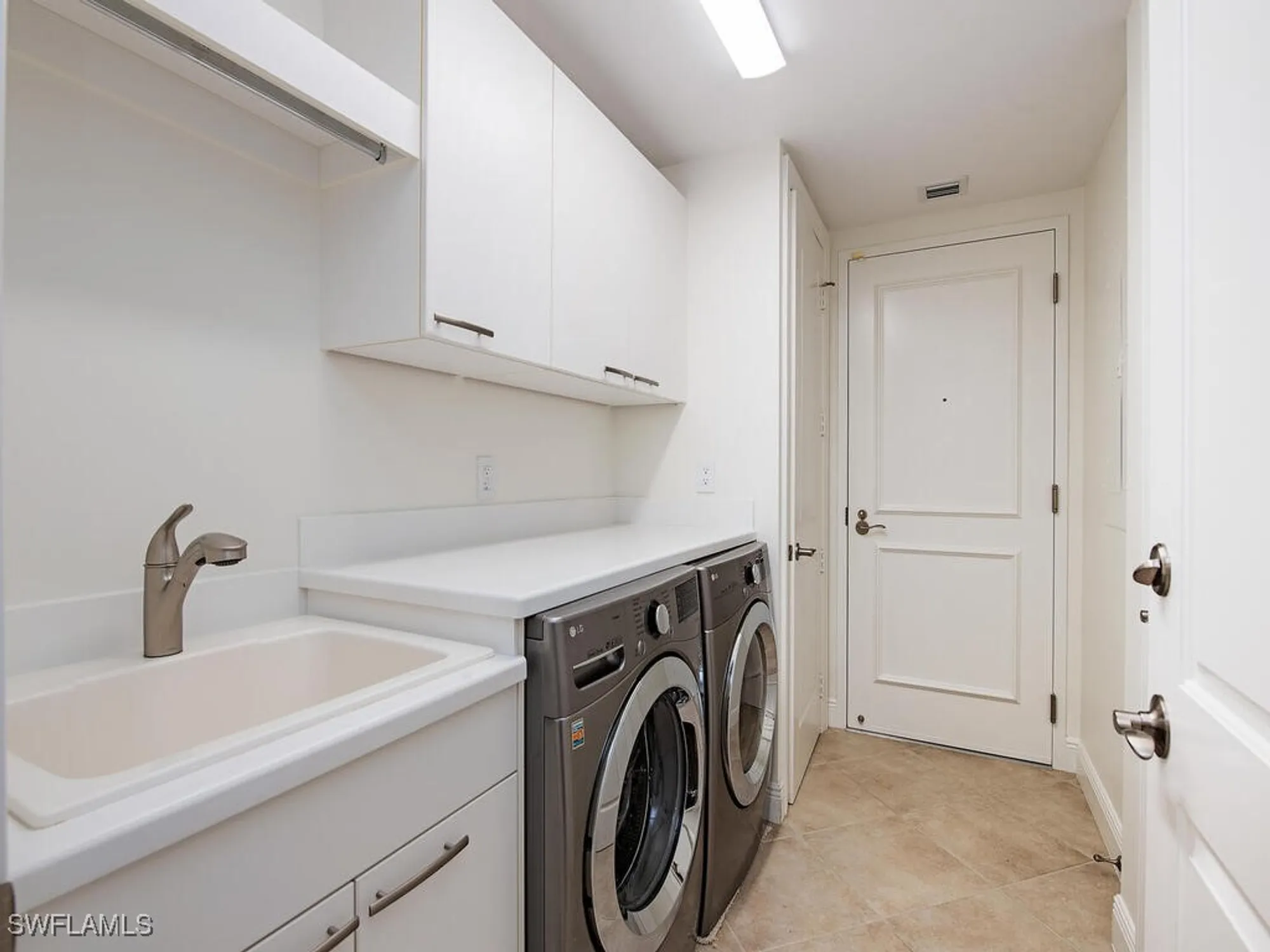 Property Slideshow image 14 of 28 | 23850 via italia cir apt 203, Estero, FL, 34134