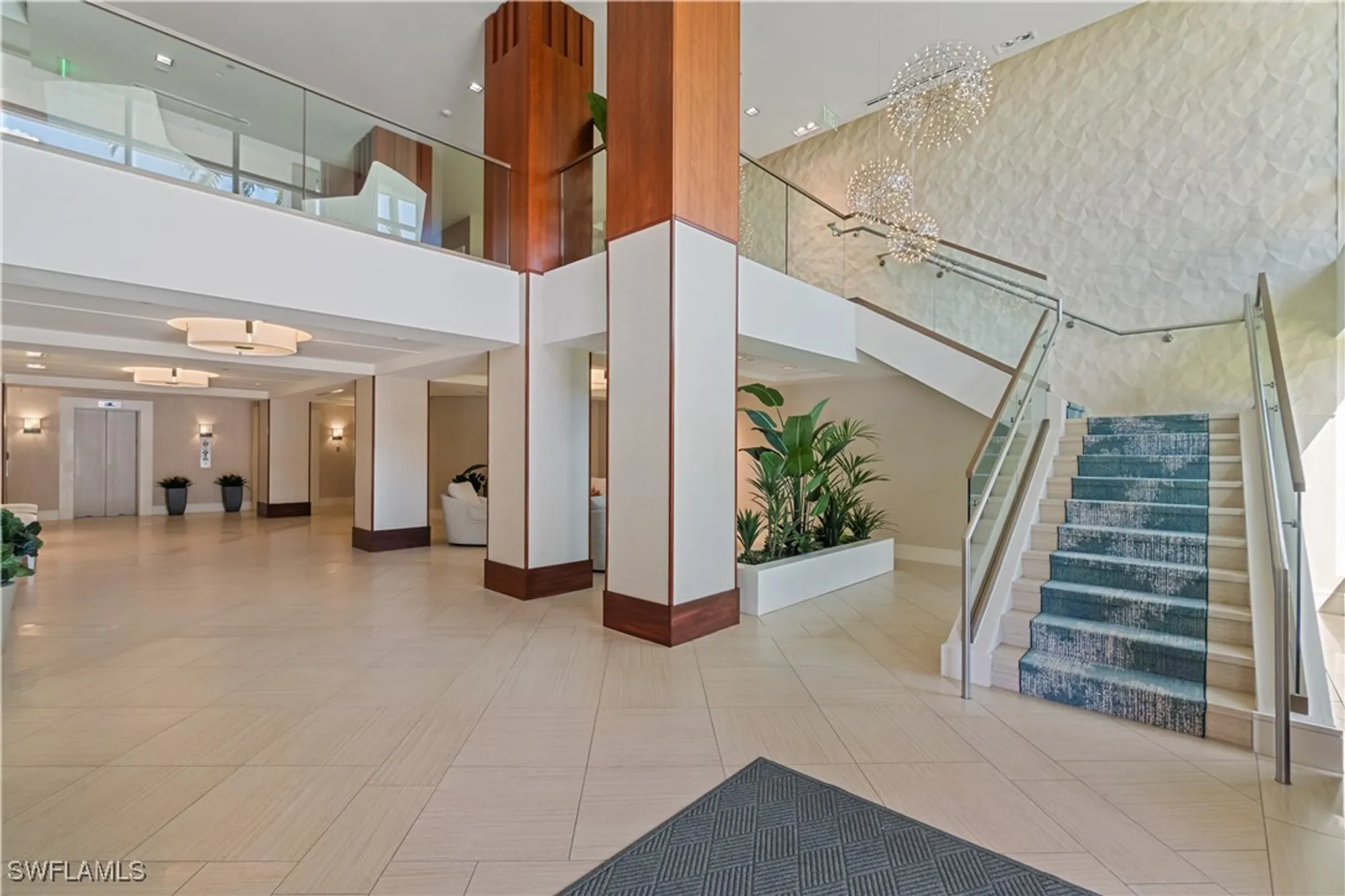 Property Slideshow image 24 of 27 | 5601 turtle bay dr apt 402, Naples, FL, 34108