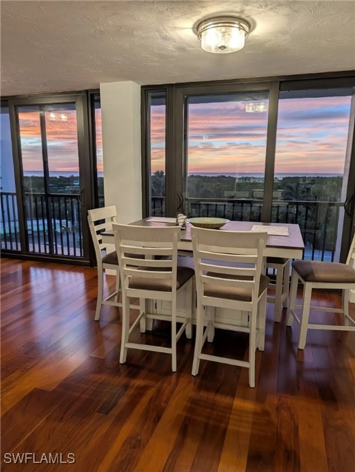 Property Slideshow image 5 of 27 | 5601 turtle bay dr apt 402, Naples, FL, 34108