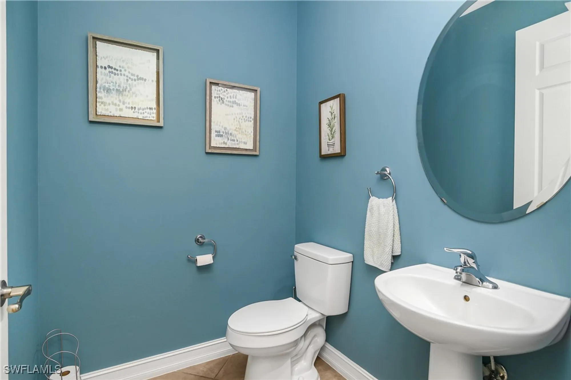 Property Slideshow image 15 of 39 | 9107 capistrano st 7806, Naples, FL, 34113