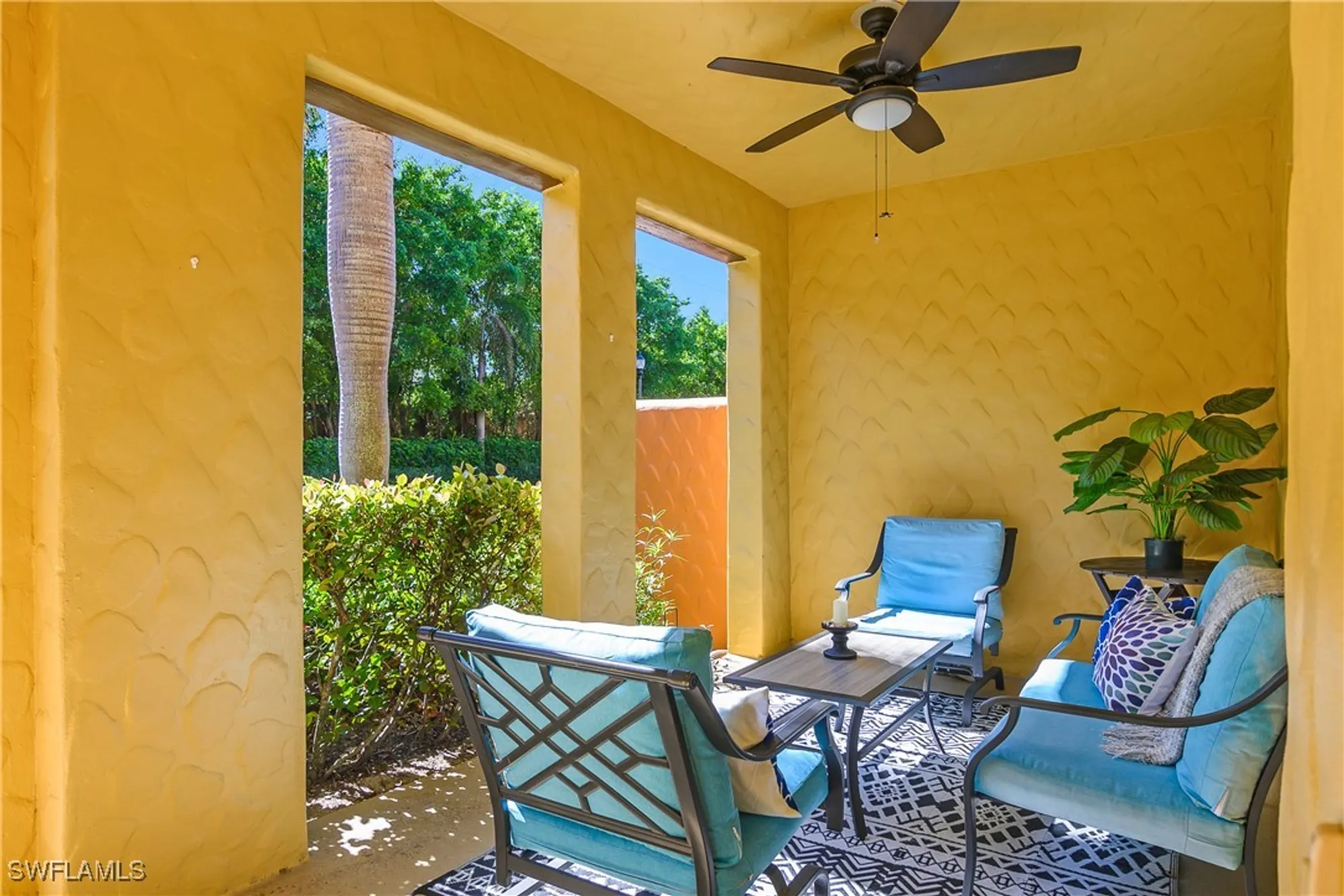 Property Slideshow image 4 of 39 | 9107 capistrano st 7806, Naples, FL, 34113