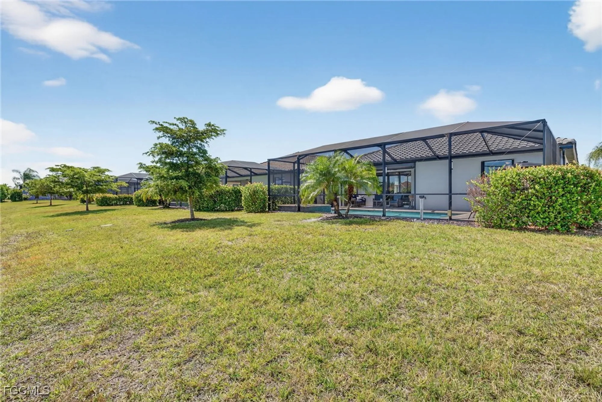 Property Slideshow image 33 of 50 | 11975 arbor trace dr, Fort Myers, FL, 33913