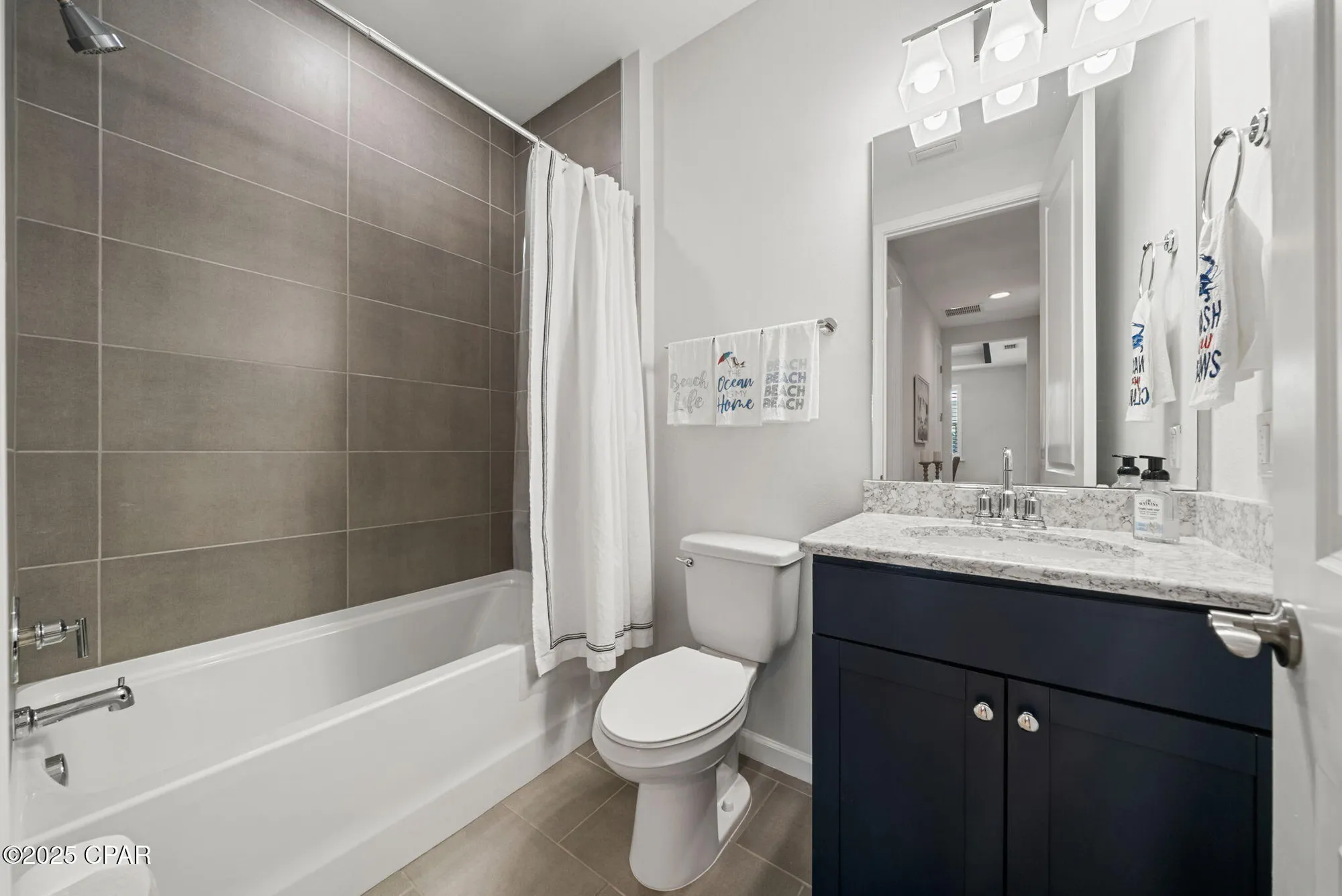 Property Slideshow image 25 of 39 | 8369 fins up ct, Panama City Beach, FL, 32413