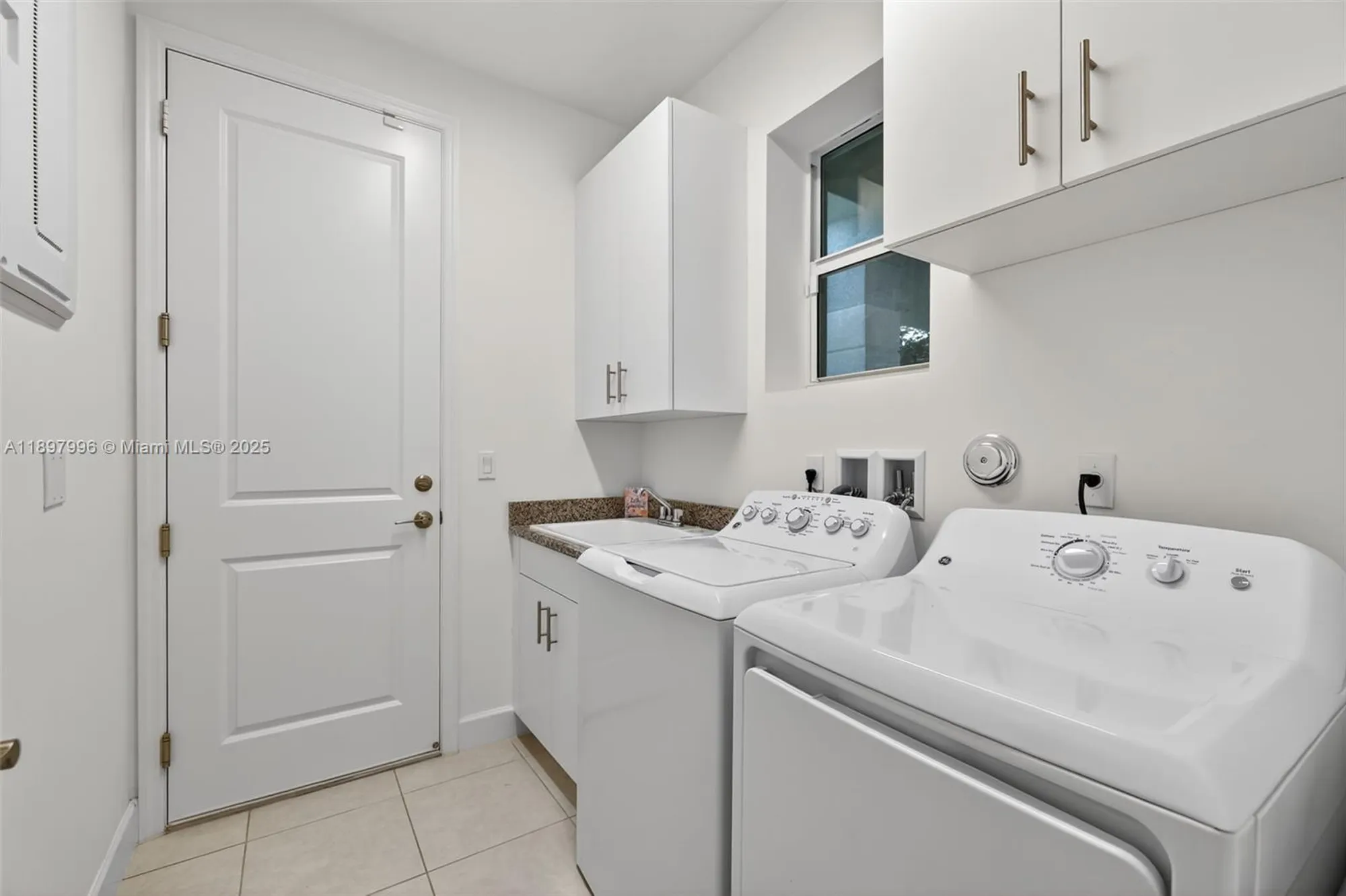 Property Slideshow image 27 of 34 | 13460 sw river rock rd, Port St Lucie, FL, 34987