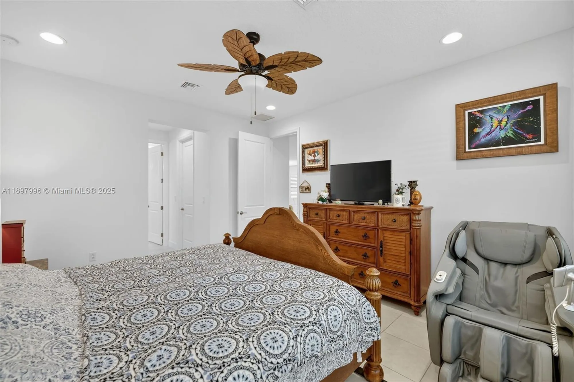 Property Slideshow image 20 of 34 | 13460 sw river rock rd, Port St Lucie, FL, 34987