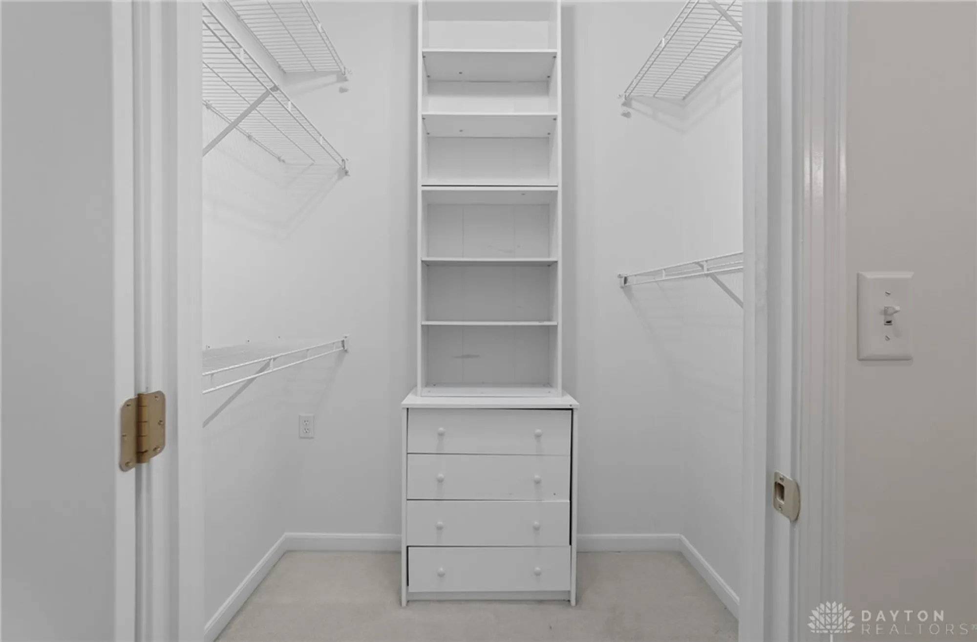 Property Slideshow image 28 of 48 | 1573 watermark ct 22, Miamisburg, OH, 45342