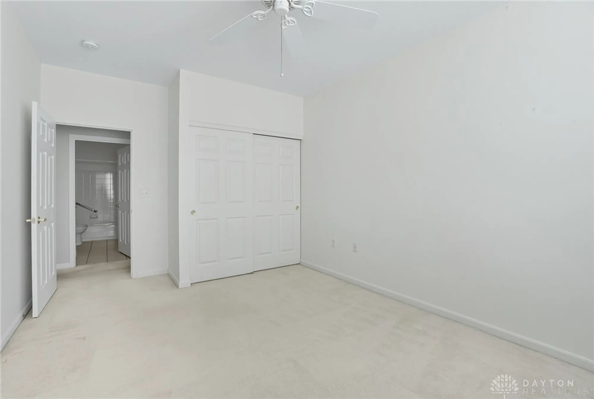 Property Slideshow image 37 of 48 | 1573 watermark ct 22, Miamisburg, OH, 45342