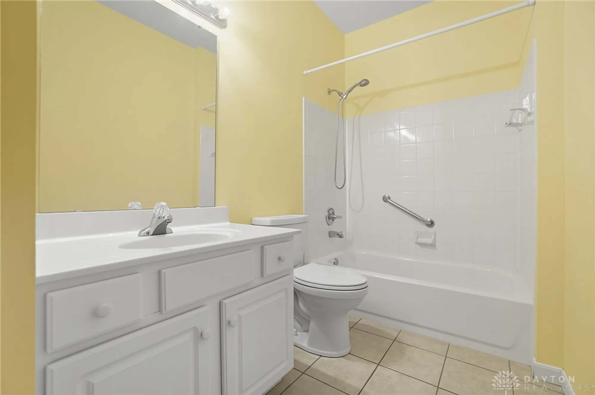 Property Slideshow image 38 of 48 | 1573 watermark ct 22, Miamisburg, OH, 45342