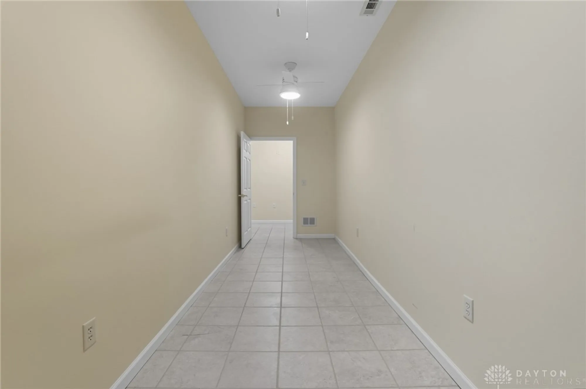 Property Slideshow image 42 of 48 | 1573 watermark ct 22, Miamisburg, OH, 45342