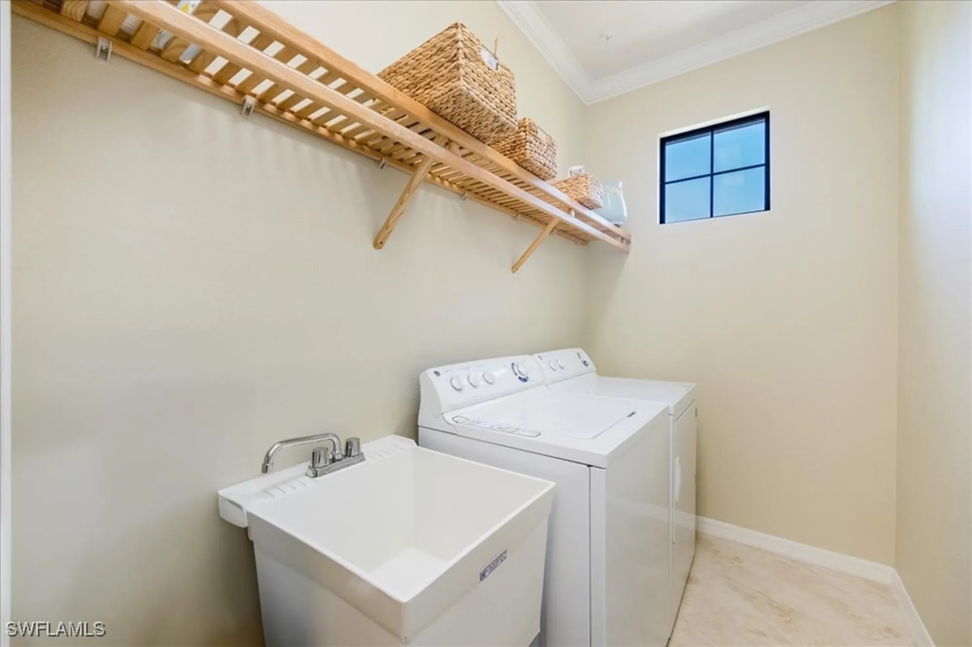 Property Slideshow image 20 of 26 | 9070 albion ln 5801, Naples, FL, 34113