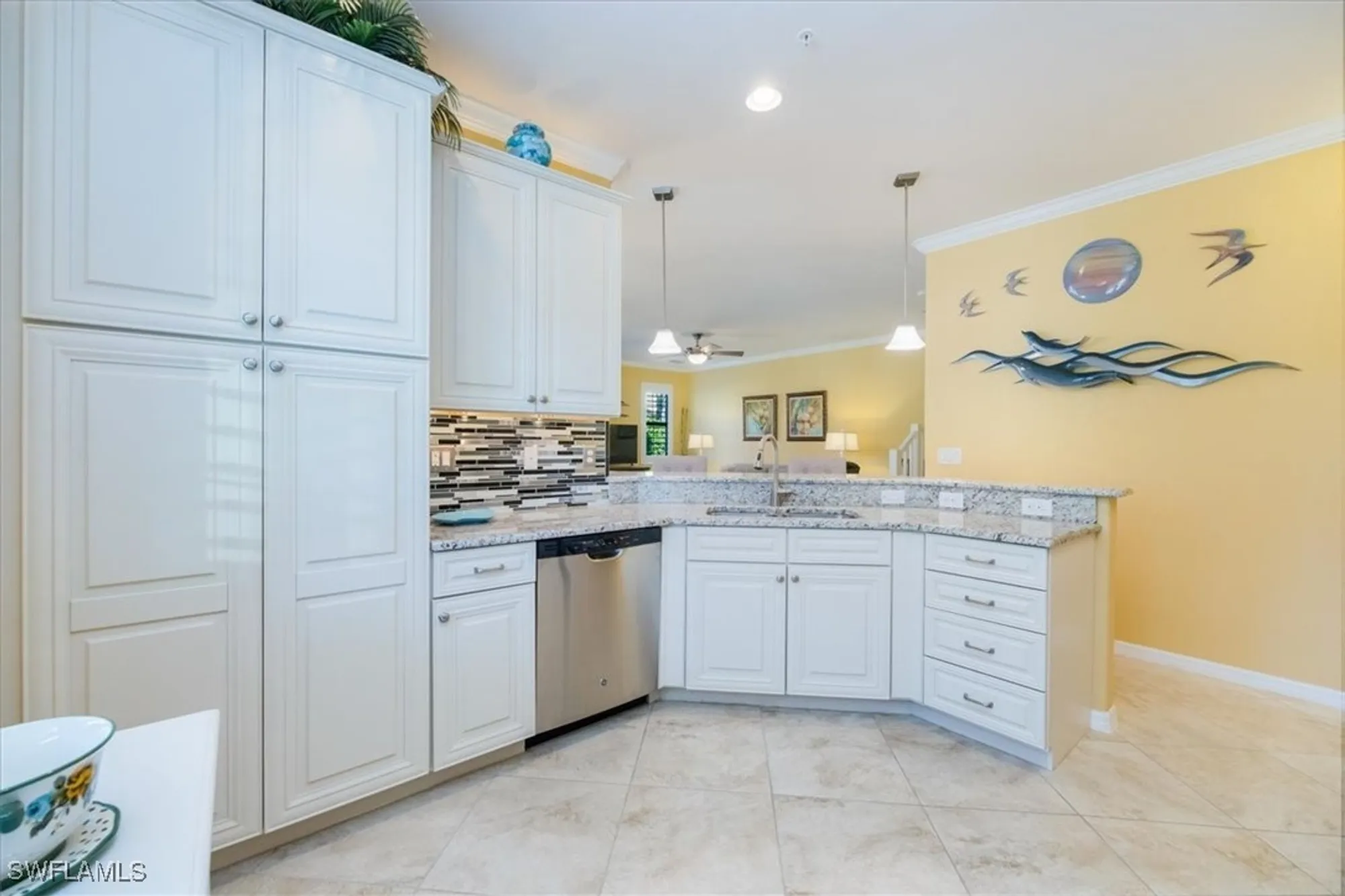 Property Slideshow image 4 of 26 | 9070 albion ln 5801, Naples, FL, 34113