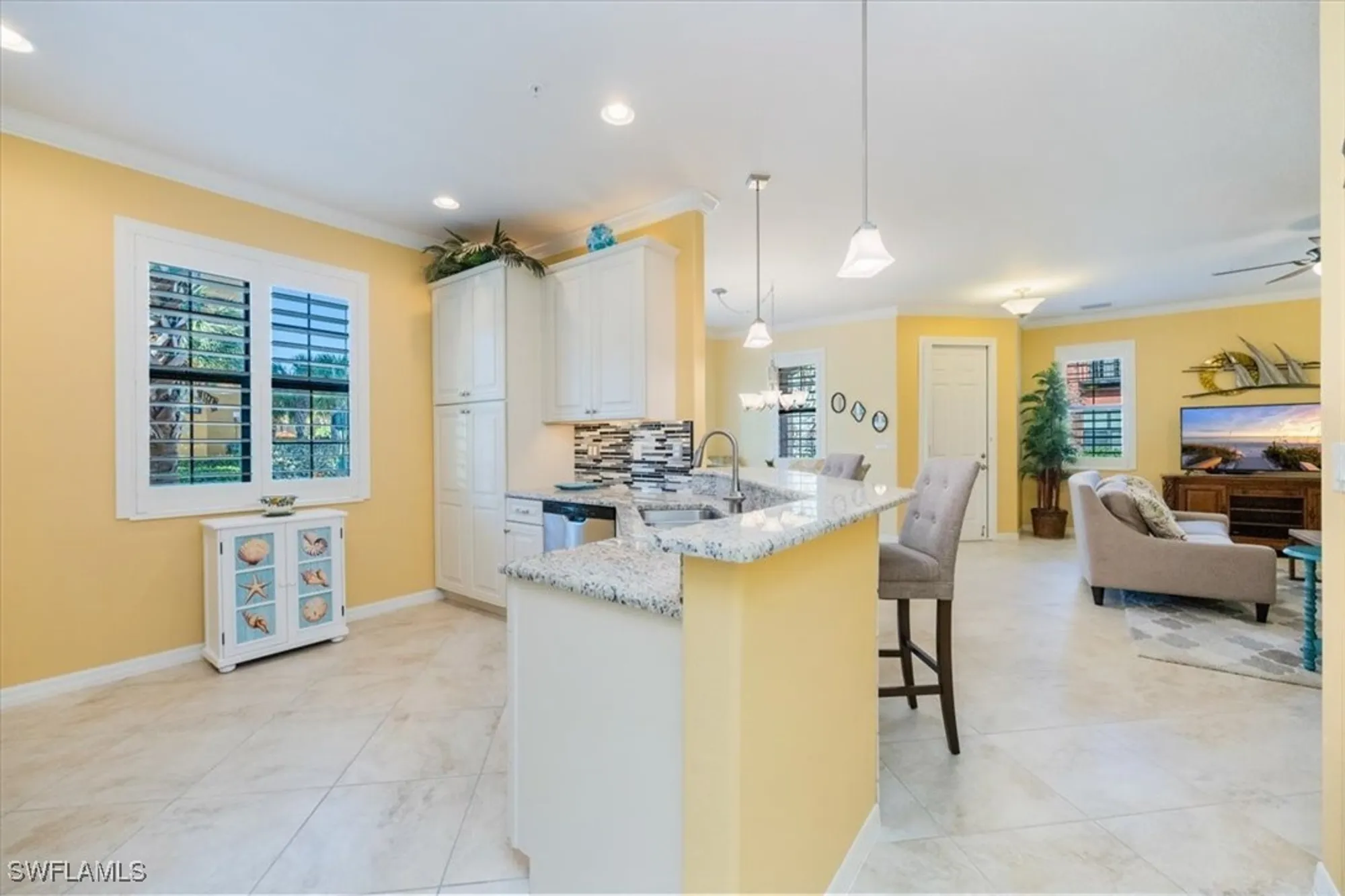 Property Slideshow image 5 of 26 | 9070 albion ln 5801, Naples, FL, 34113