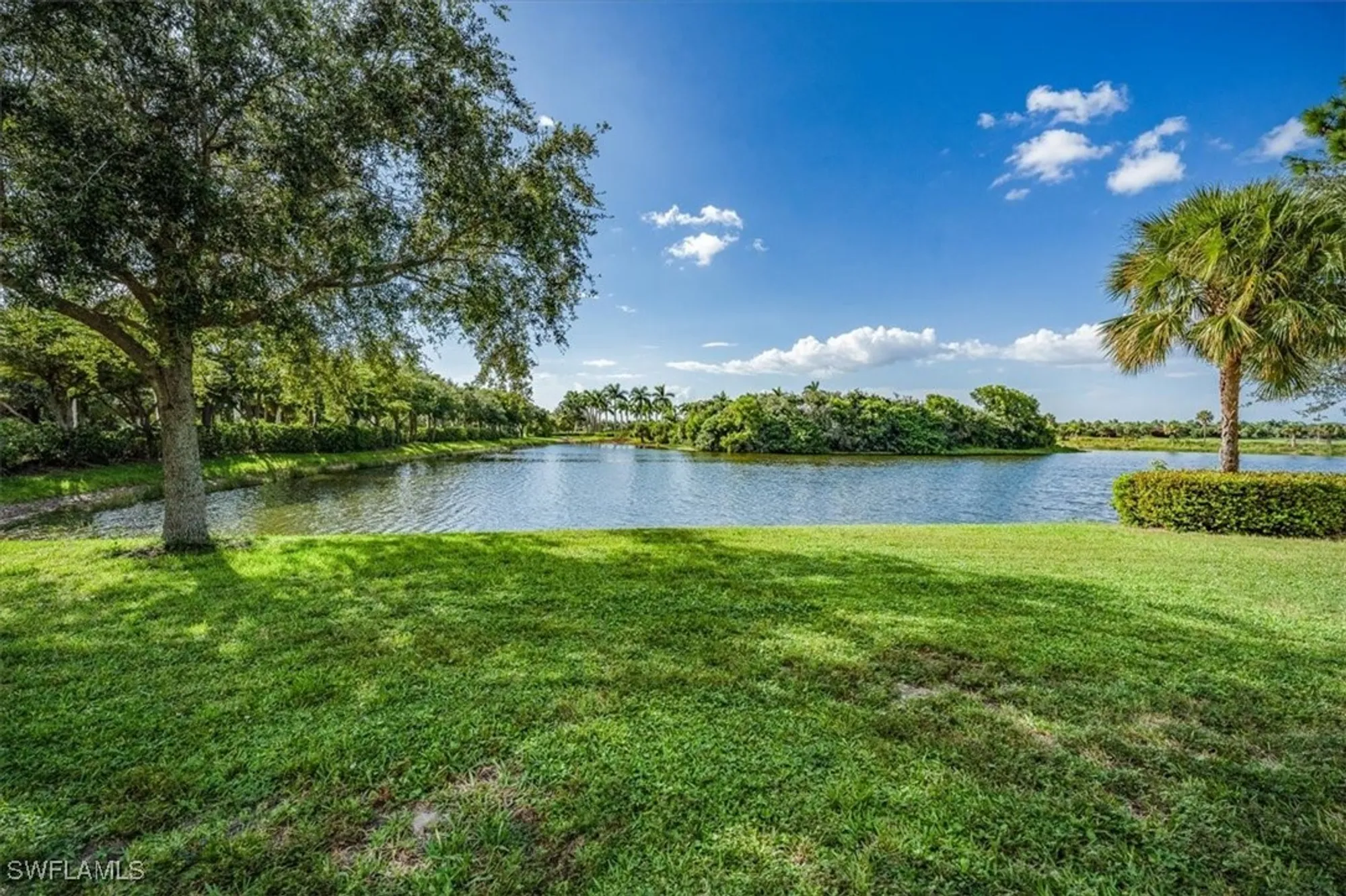 Property Slideshow image 2 of 48 | 3299 hyacinth dr, Naples, FL, 34114