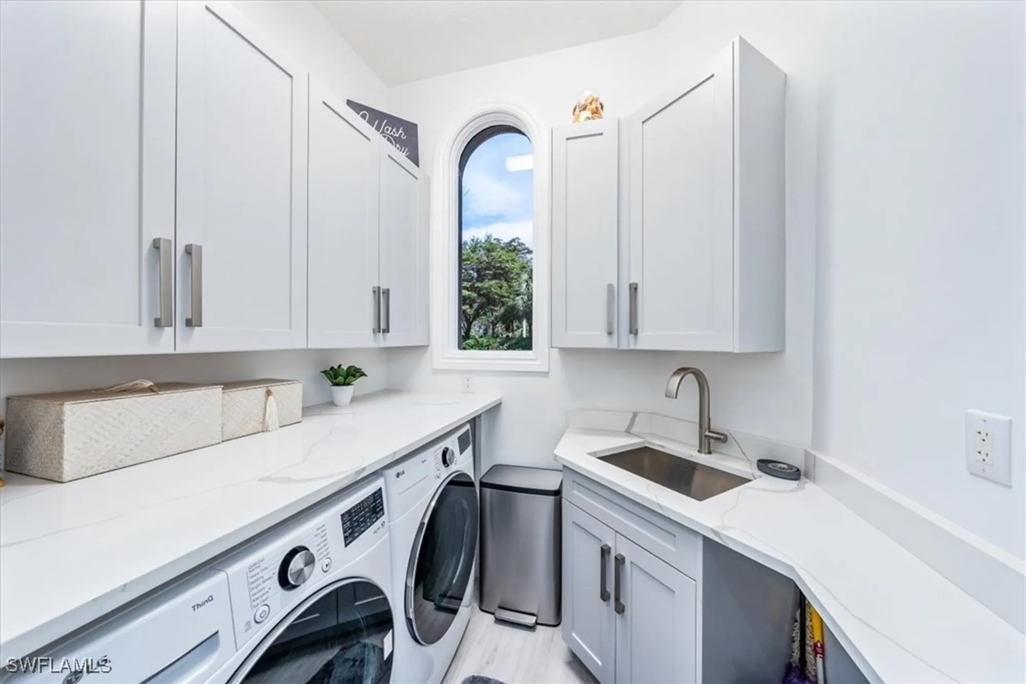 Property Slideshow image 39 of 48 | 3299 hyacinth dr, Naples, FL, 34114