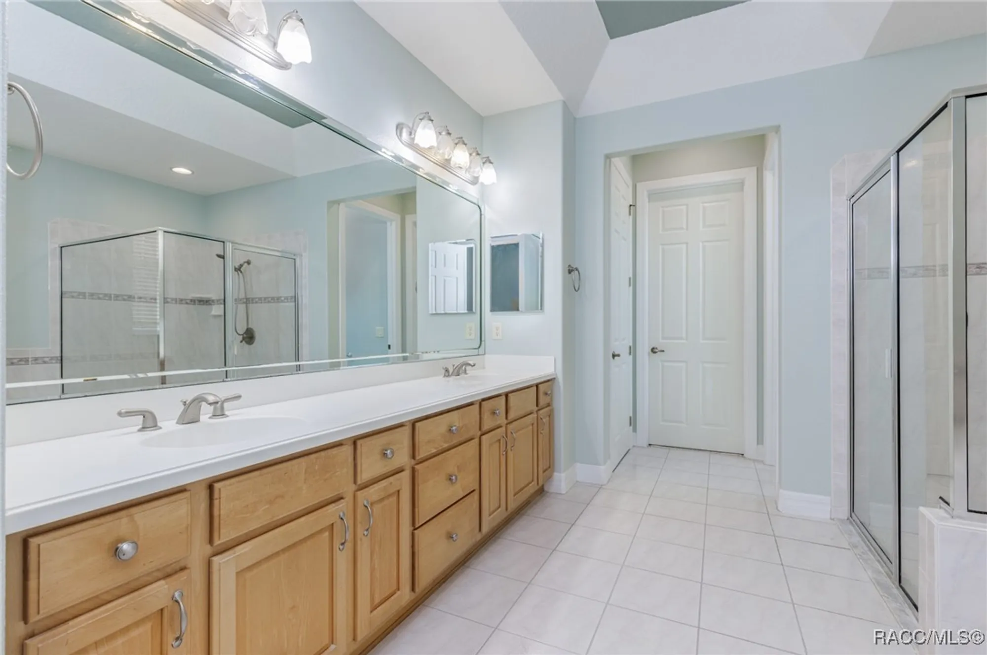 Property Slideshow image 18 of 51 | 1095 w skyview landings dr, Hernando, FL, 34442