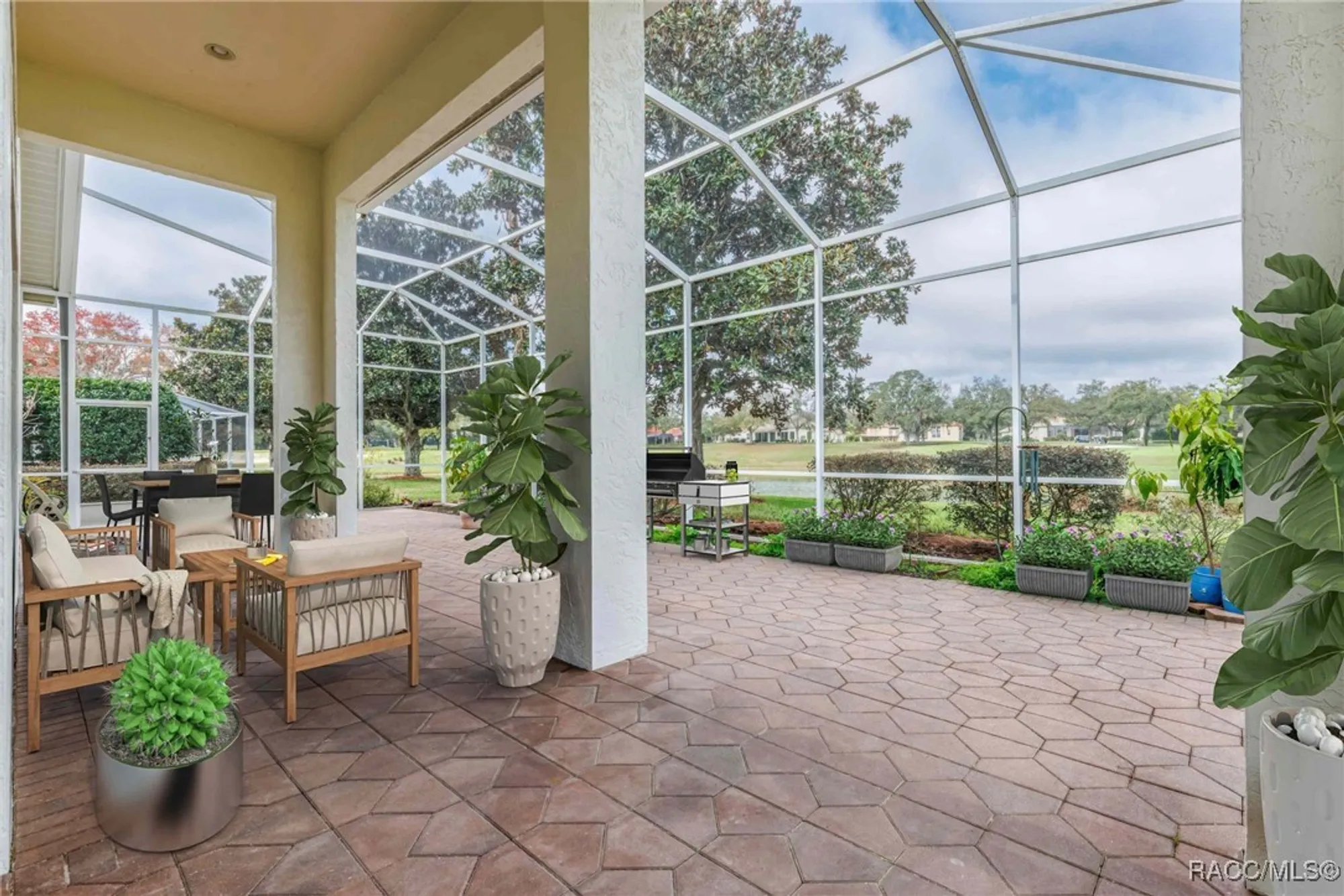 Property Slideshow image 27 of 51 | 1095 w skyview landings dr, Hernando, FL, 34442