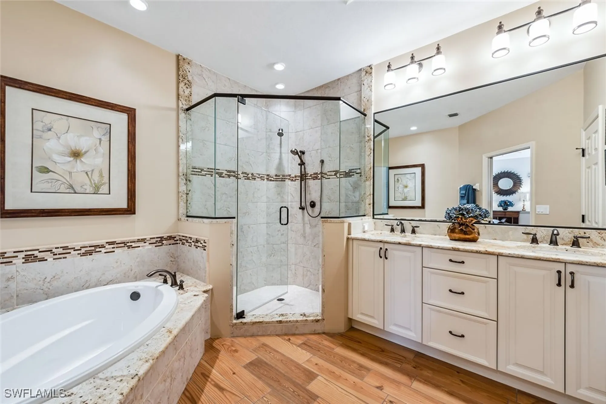 Property Slideshow image 13 of 50 | 8472 bent creek way, Naples, FL, 34114
