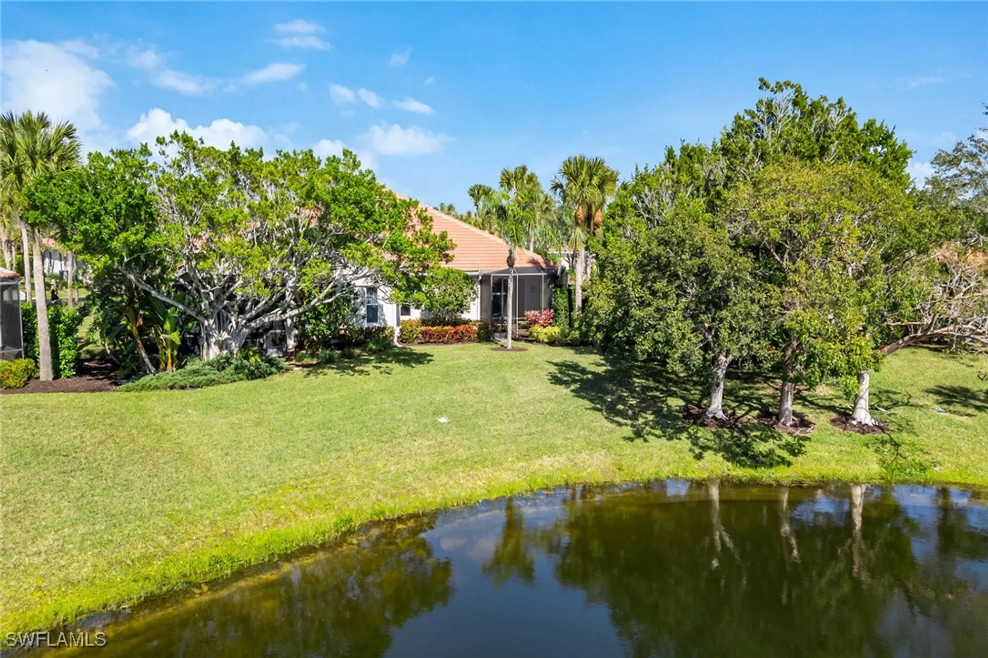 Property Slideshow image 24 of 50 | 8472 bent creek way, Naples, FL, 34114