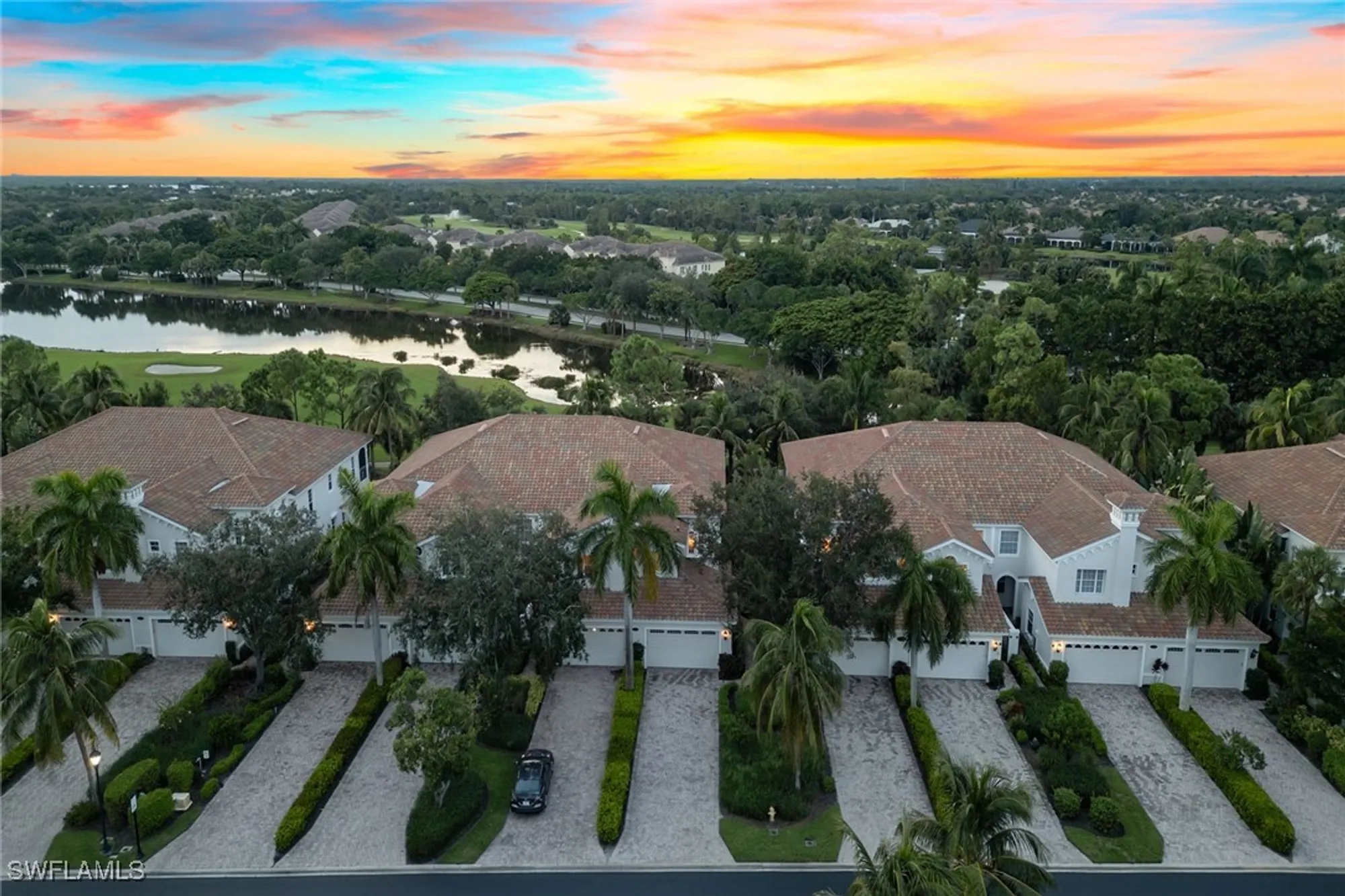 Property Slideshow image 2 of 45 | 9106 cascada way 202, Naples, FL, 34114