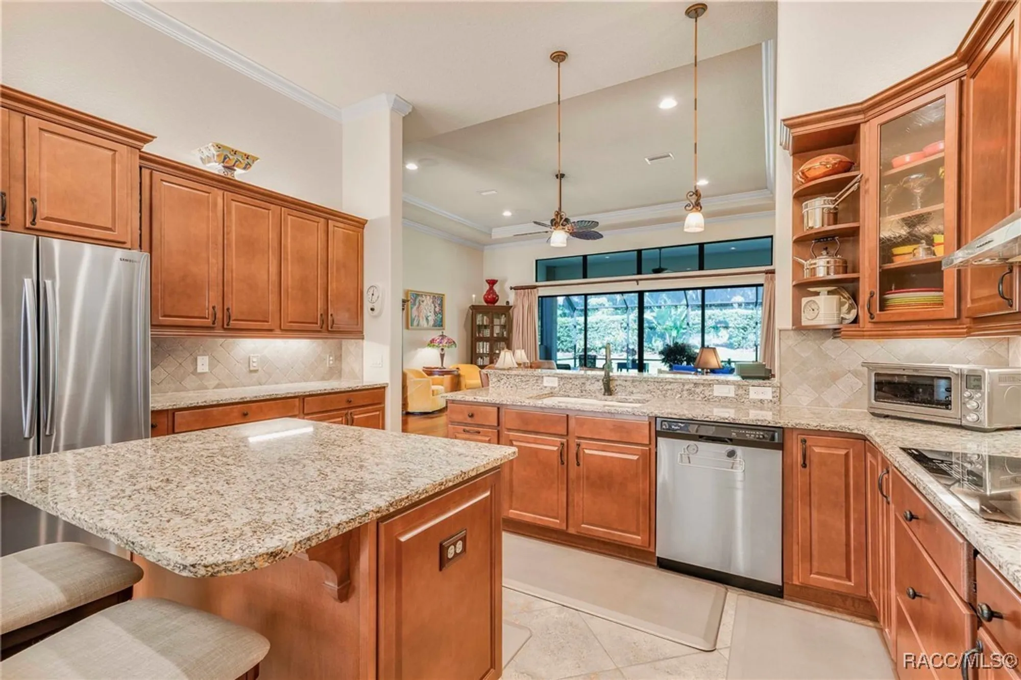 Property Slideshow image 19 of 67 | 1040 w beagle run loop, Hernando, FL, 34442
