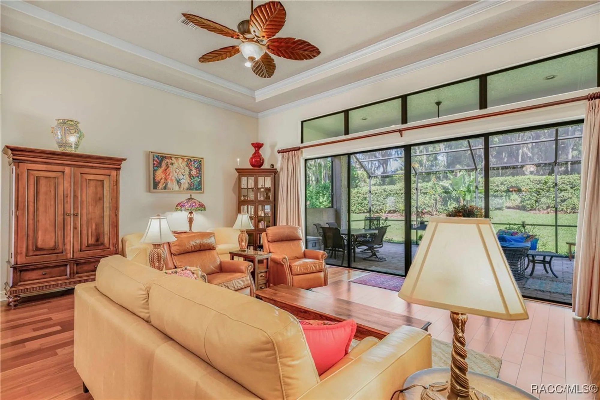 Property Slideshow image 13 of 67 | 1040 w beagle run loop, Hernando, FL, 34442