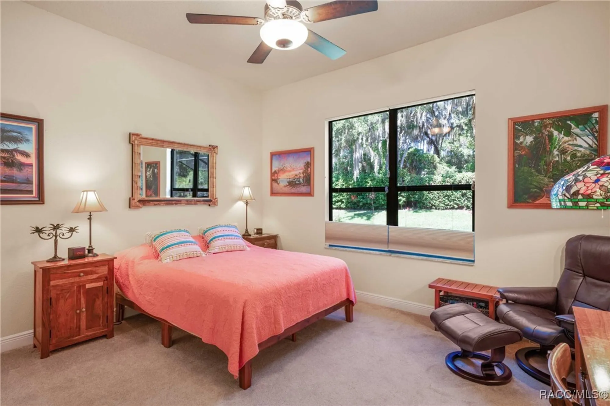 Property Slideshow image 30 of 67 | 1040 w beagle run loop, Hernando, FL, 34442