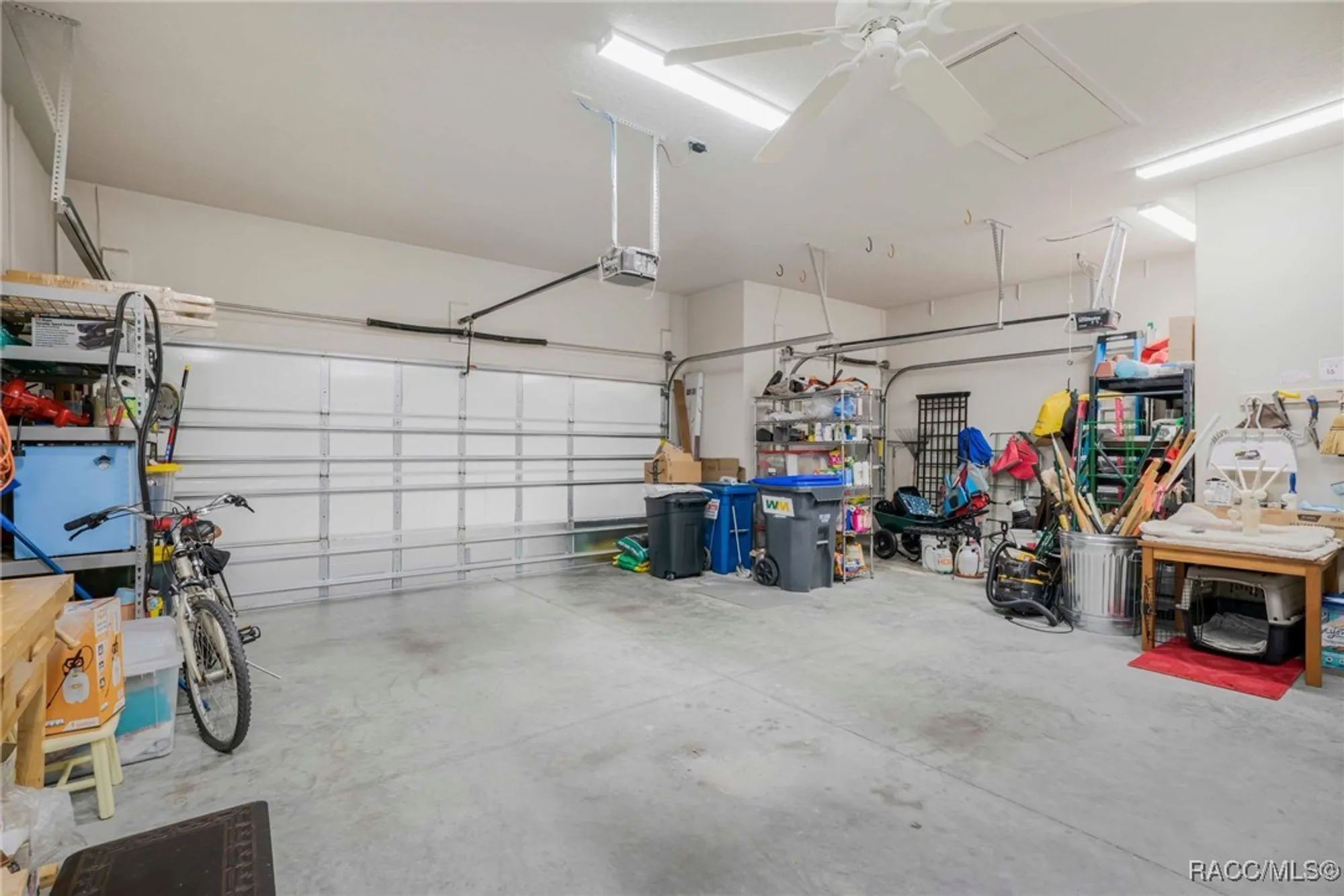 Property Slideshow image 42 of 67 | 1040 w beagle run loop, Hernando, FL, 34442