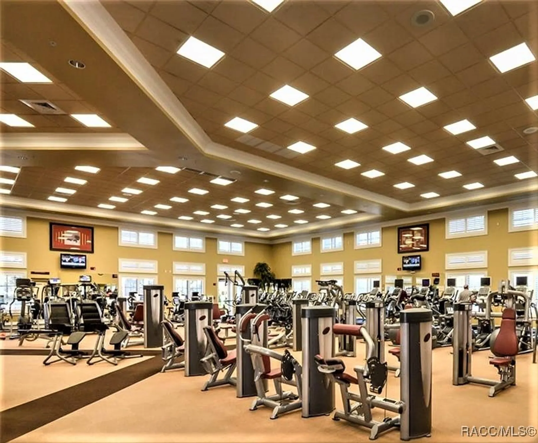 Property Slideshow image 61 of 67 | 1040 w beagle run loop, Hernando, FL, 34442