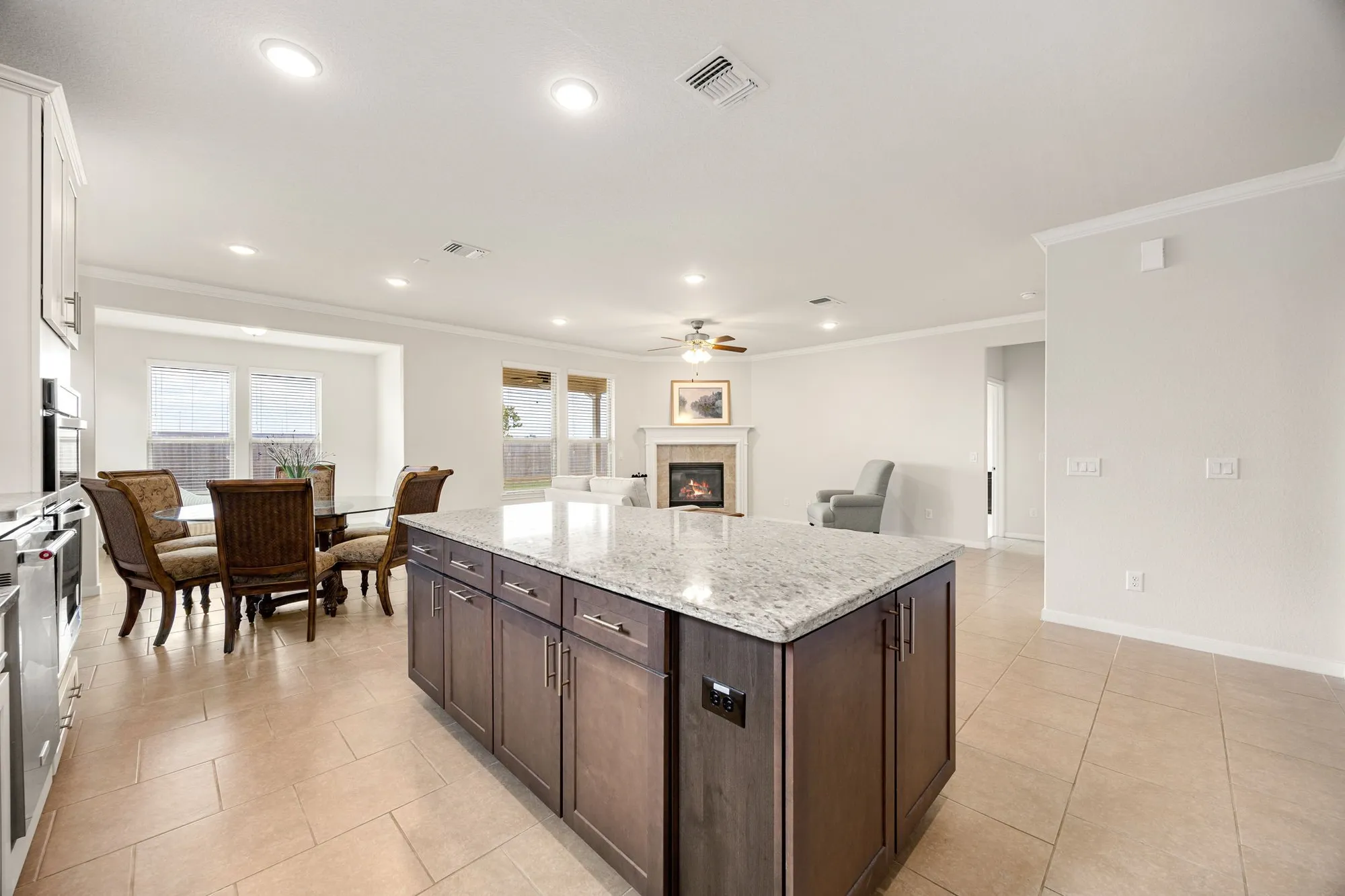 Property Slideshow image 15 of 43 | 3507 satin leaf ln, Richmond, TX, 77469