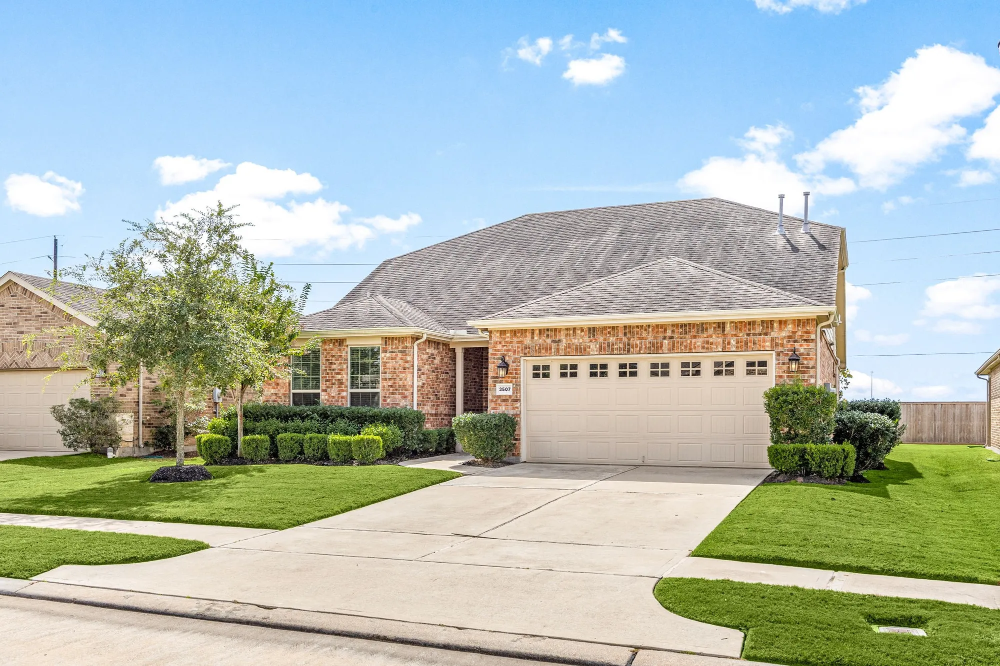 Property Slideshow image 2 of 43 | 3507 satin leaf ln, Richmond, TX, 77469