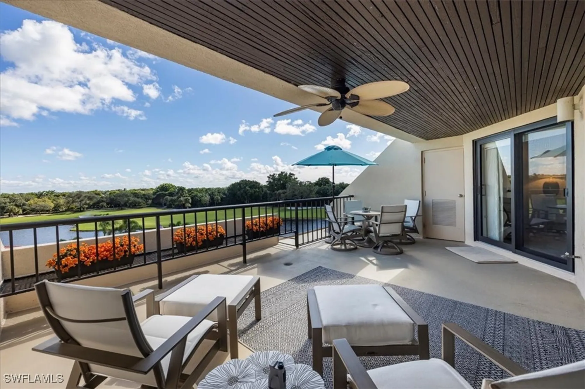 Property Slideshow image 17 of 28 | 6300 pelican bay blvd apt 404a, Naples, FL, 34108