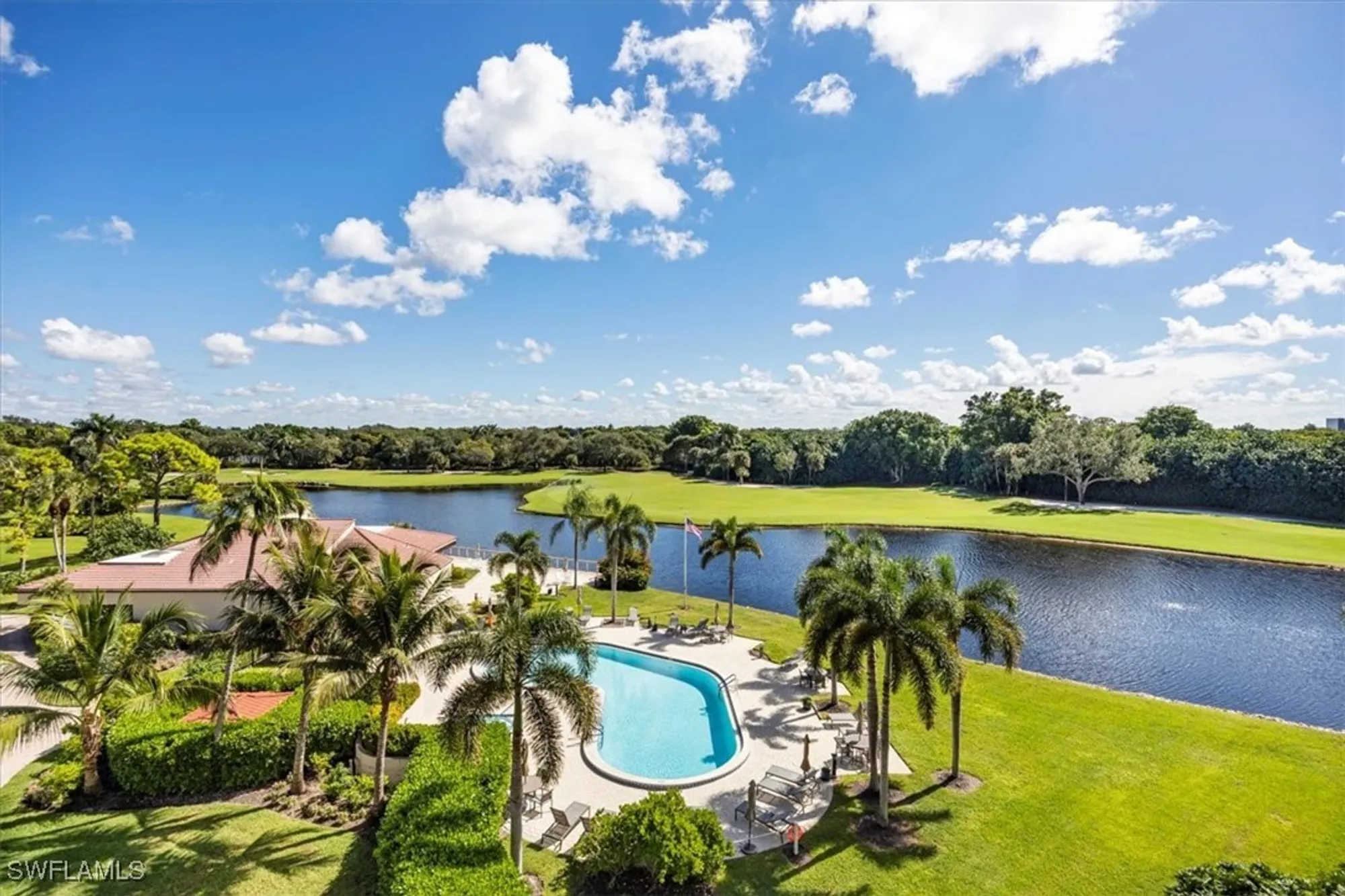 Property Slideshow image 19 of 28 | 6300 pelican bay blvd apt 404a, Naples, FL, 34108