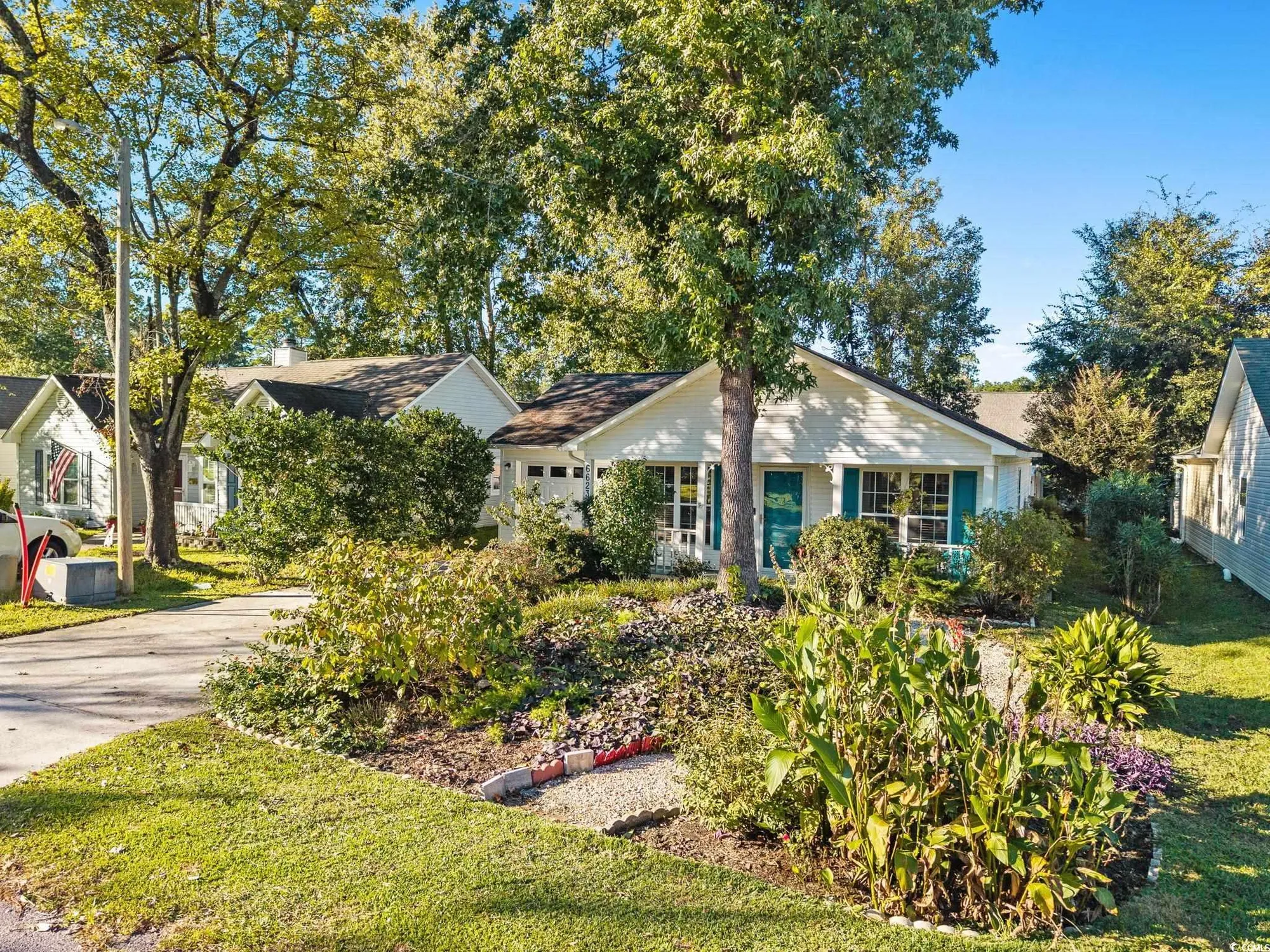 Property Slideshow image 4 of 40 | 6623 cherry laurel, Myrtle Beach, SC, 29588