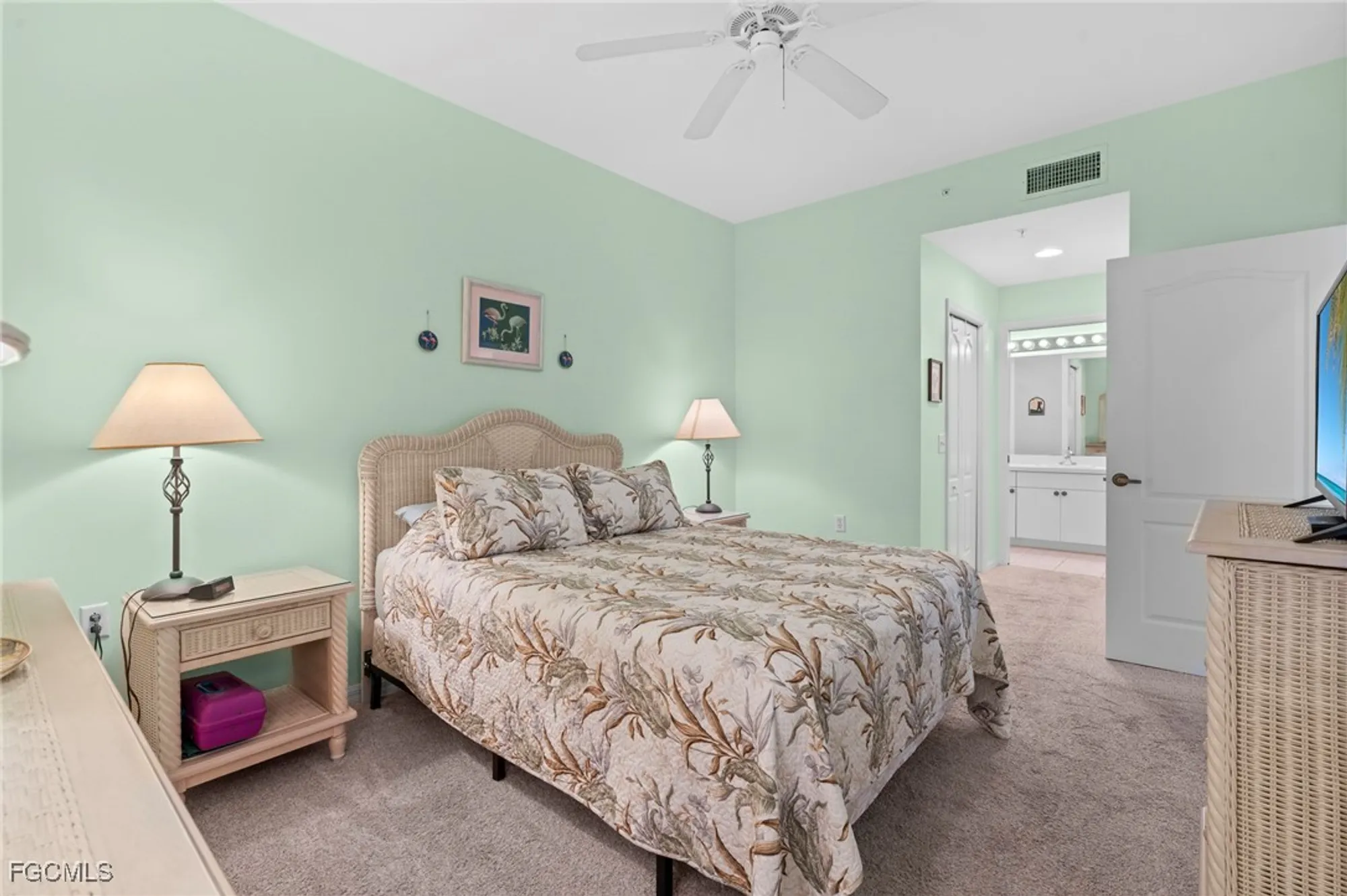 Property Slideshow image 22 of 43 | 10460 washingtonia palm way 1313, Fort Myers, FL, 33966