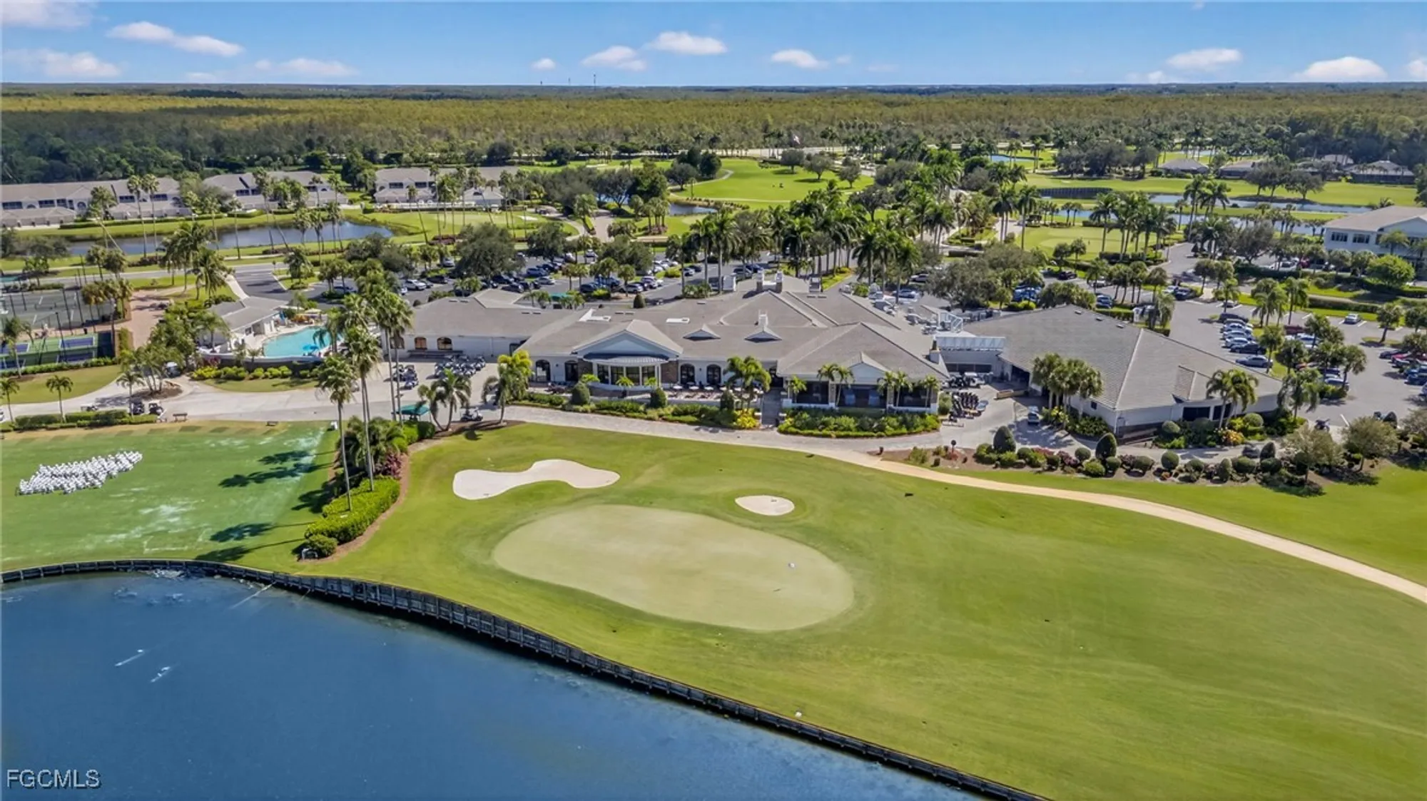 Property Slideshow image 35 of 43 | 10460 washingtonia palm way 1313, Fort Myers, FL, 33966