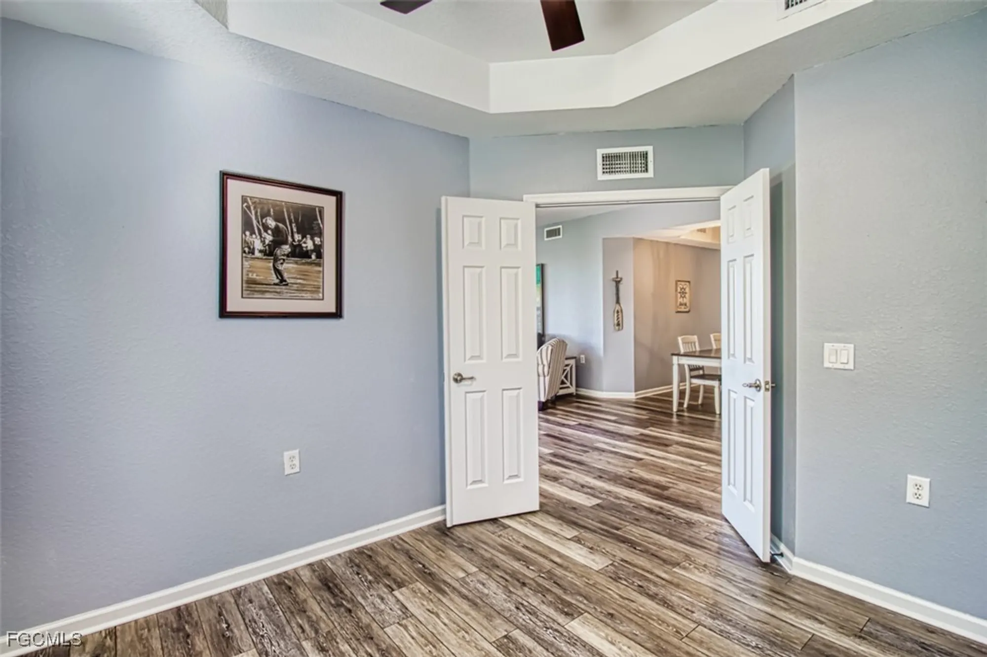 Property Slideshow image 13 of 50 | 3111 meandering way apt 101, Fort Myers, FL, 33905