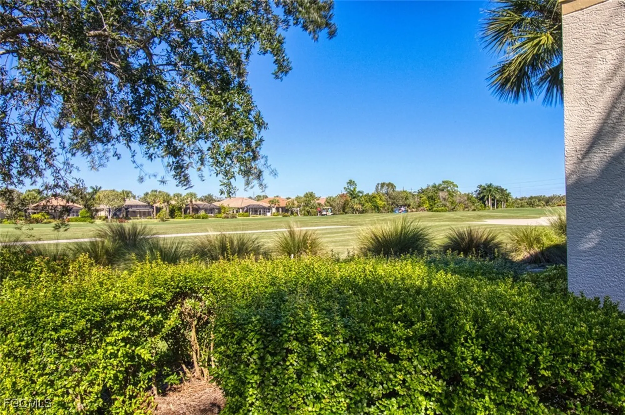 Property Slideshow image 36 of 50 | 3111 meandering way apt 101, Fort Myers, FL, 33905