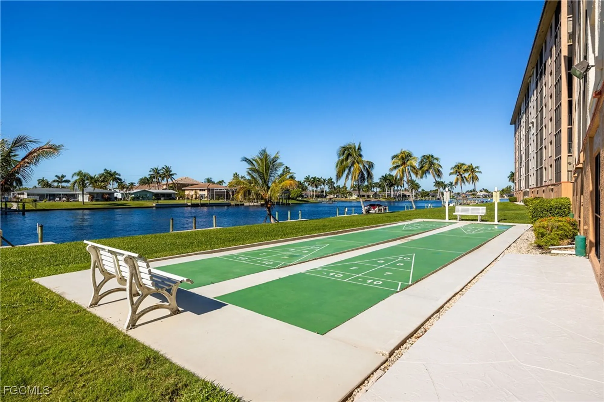Property Slideshow image 30 of 48 | 4280 se 20th pl 802, Cape Coral, FL, 33904