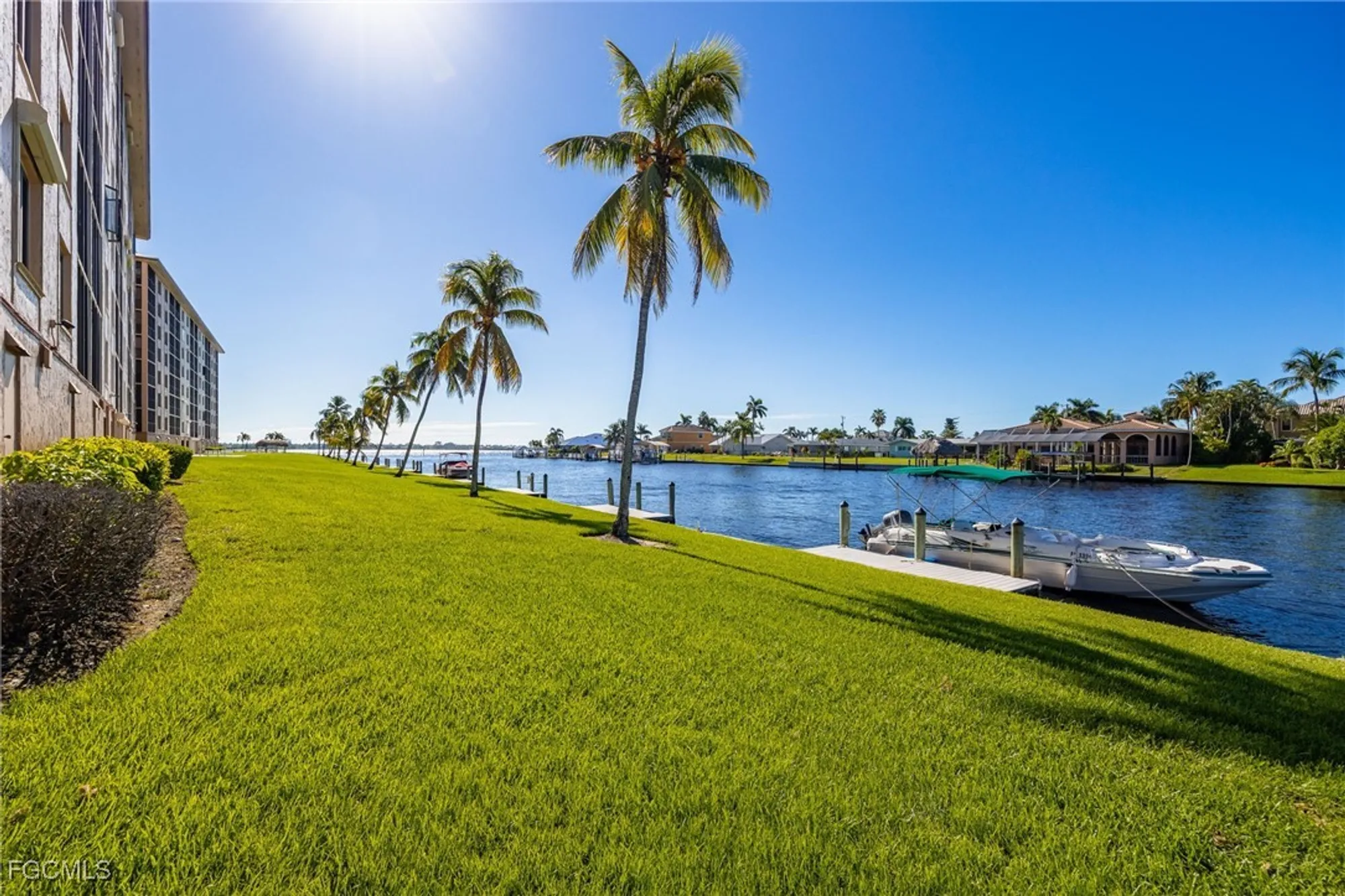 Property Slideshow image 43 of 48 | 4280 se 20th pl 802, Cape Coral, FL, 33904