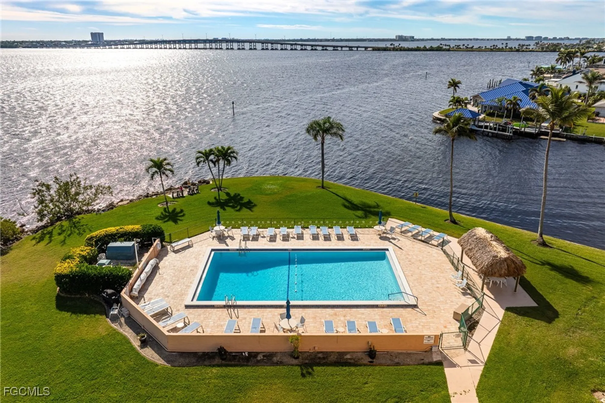 Property Slideshow image 5 of 48 | 4280 se 20th pl 802, Cape Coral, FL, 33904