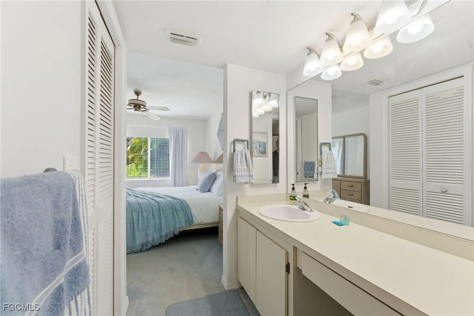 Property Slideshow image 16 of 26 | 13130 white marsh ln 105, Fort Myers, FL, 33912