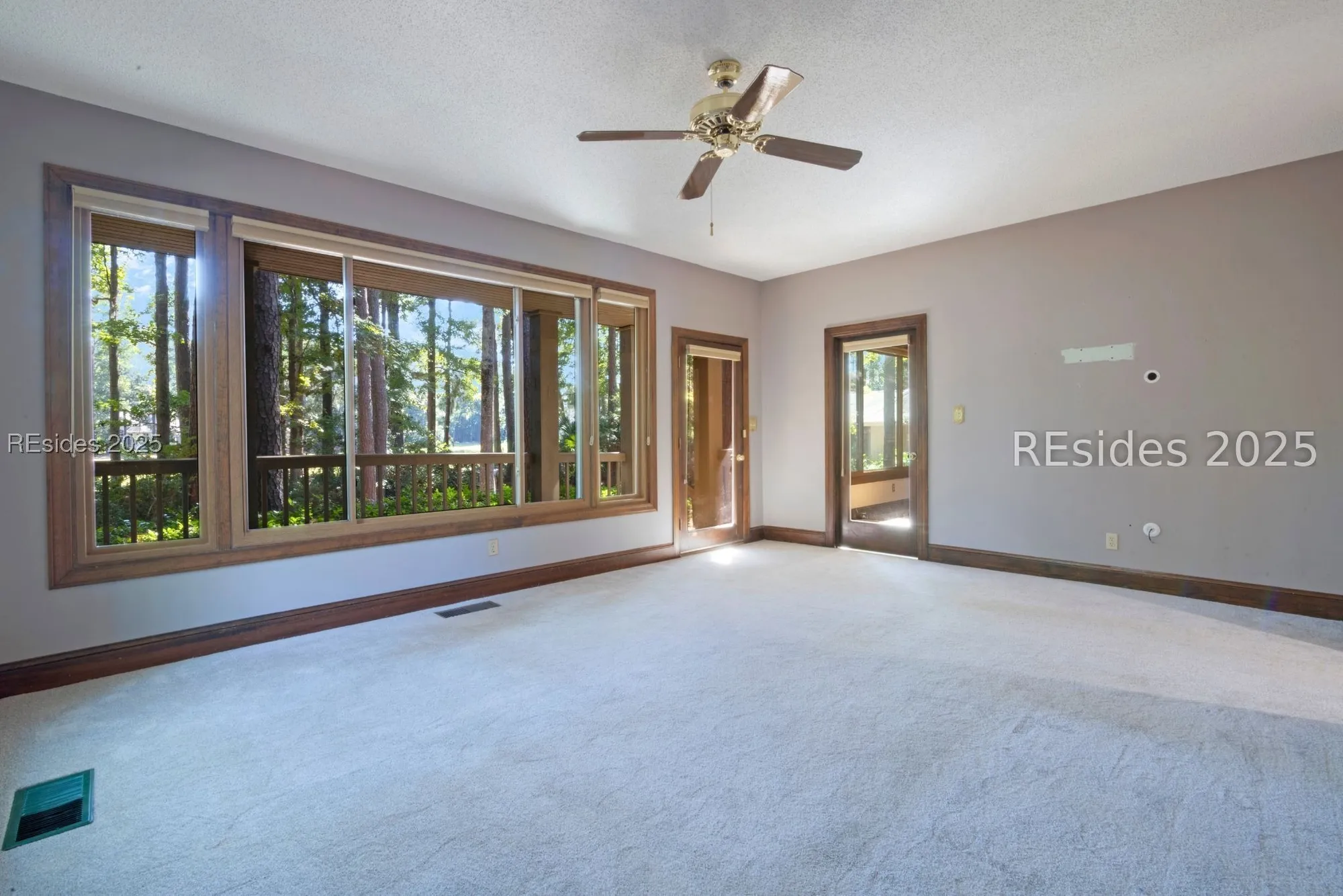 Property Slideshow image 14 of 75 | 1 royal james dr, Hilton Head Island, SC, 29926