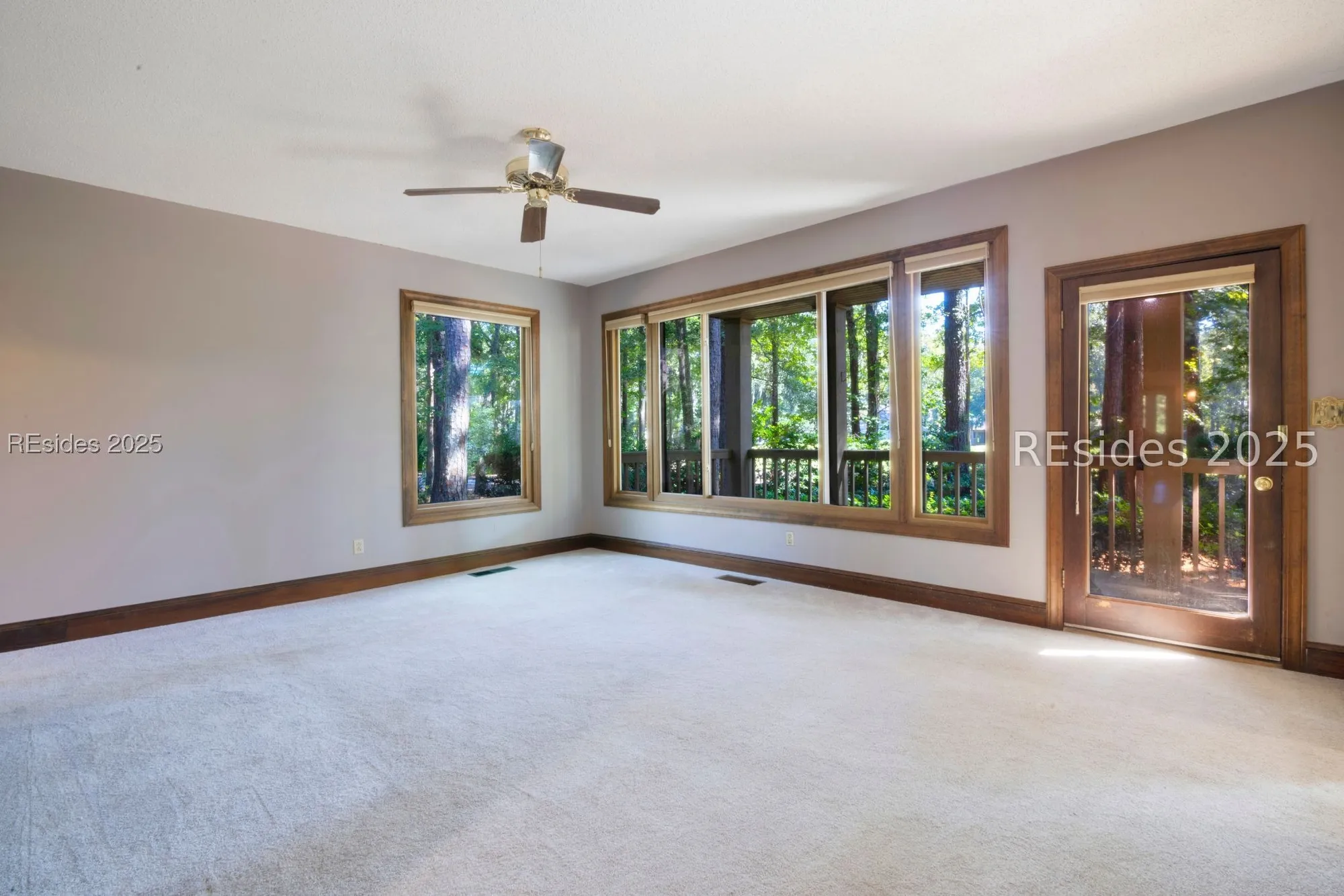 Property Slideshow image 15 of 75 | 1 royal james dr, Hilton Head Island, SC, 29926